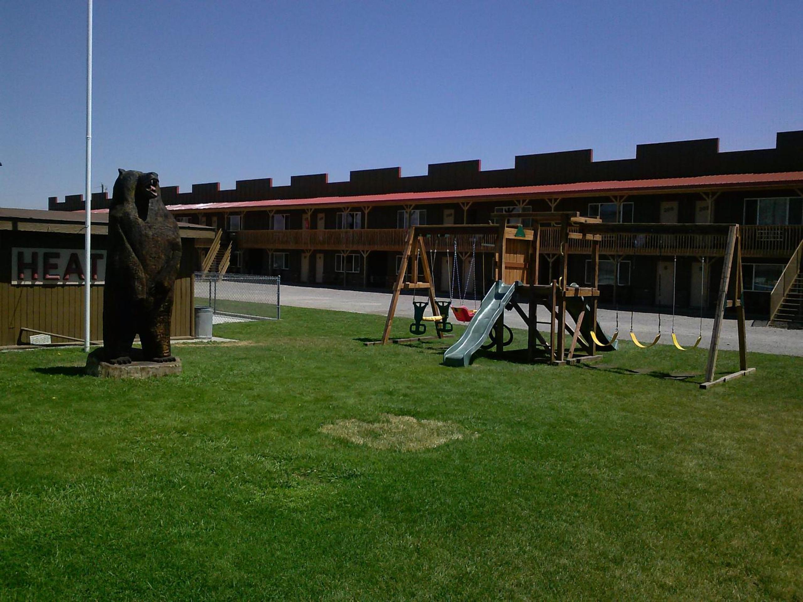 Big Bear Motel