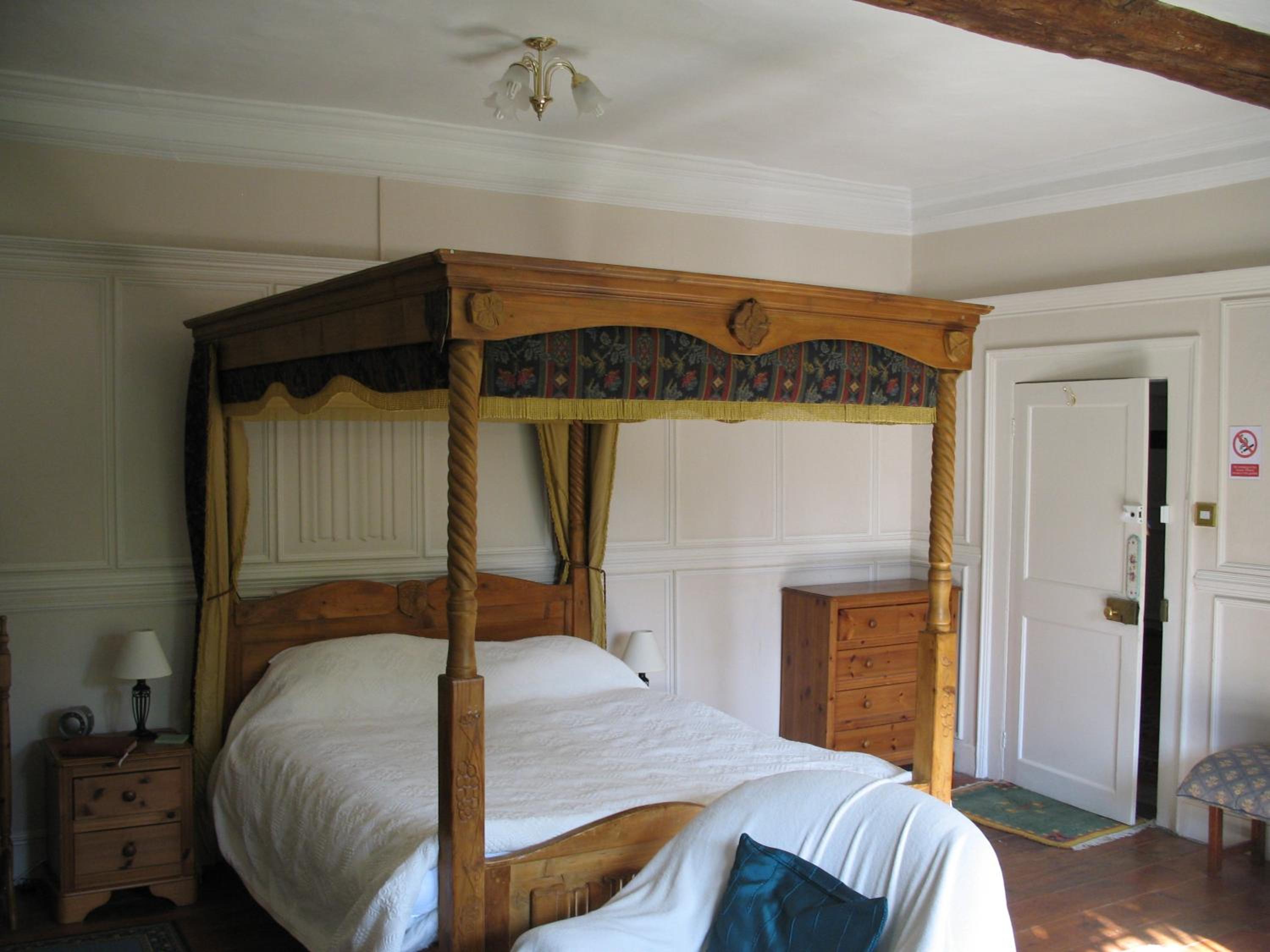 Rothmans B&B
