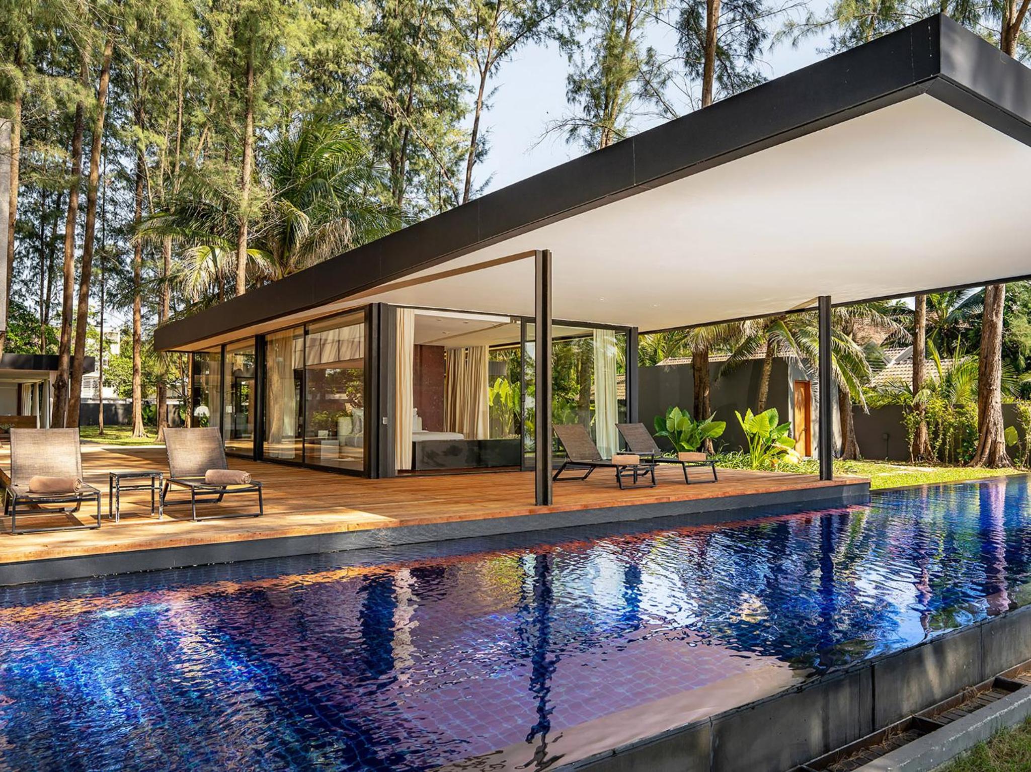 Grand Villa Noi view 3
