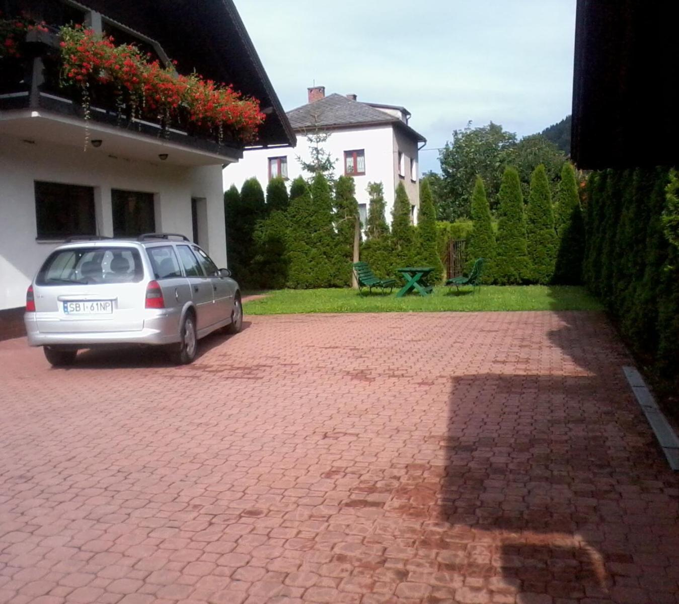 Na Brzegu view 2