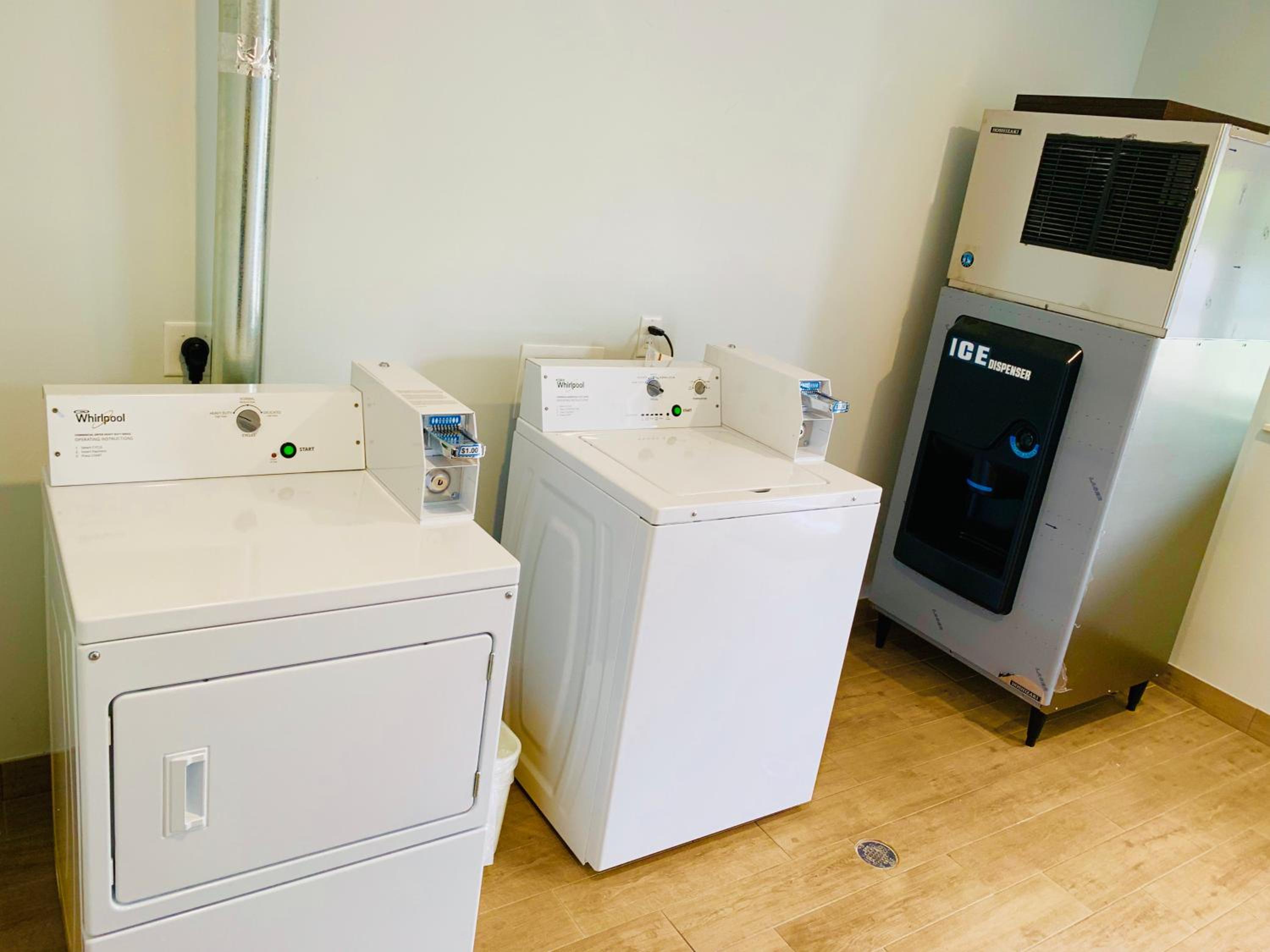 Americas Best Value Inn Suites Porter North Houston - Property Image 19