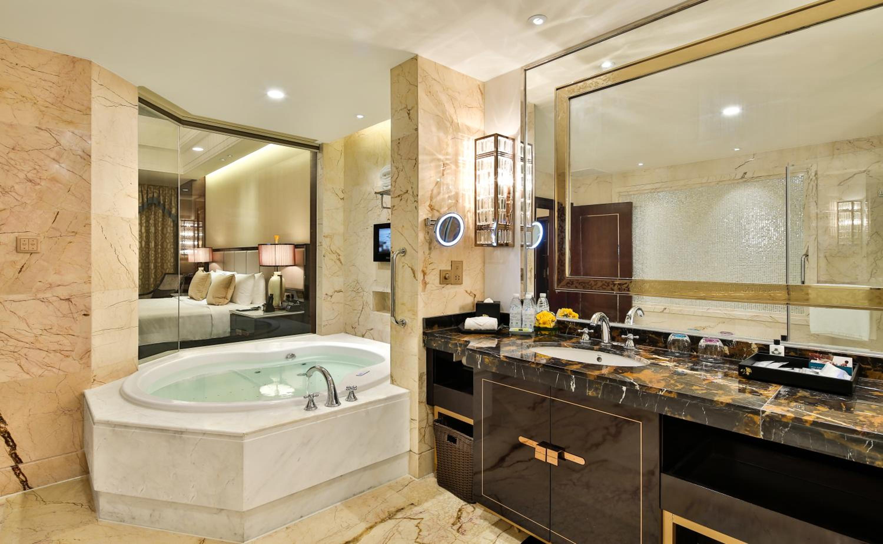 InterContinental Sancha Lake by IHG