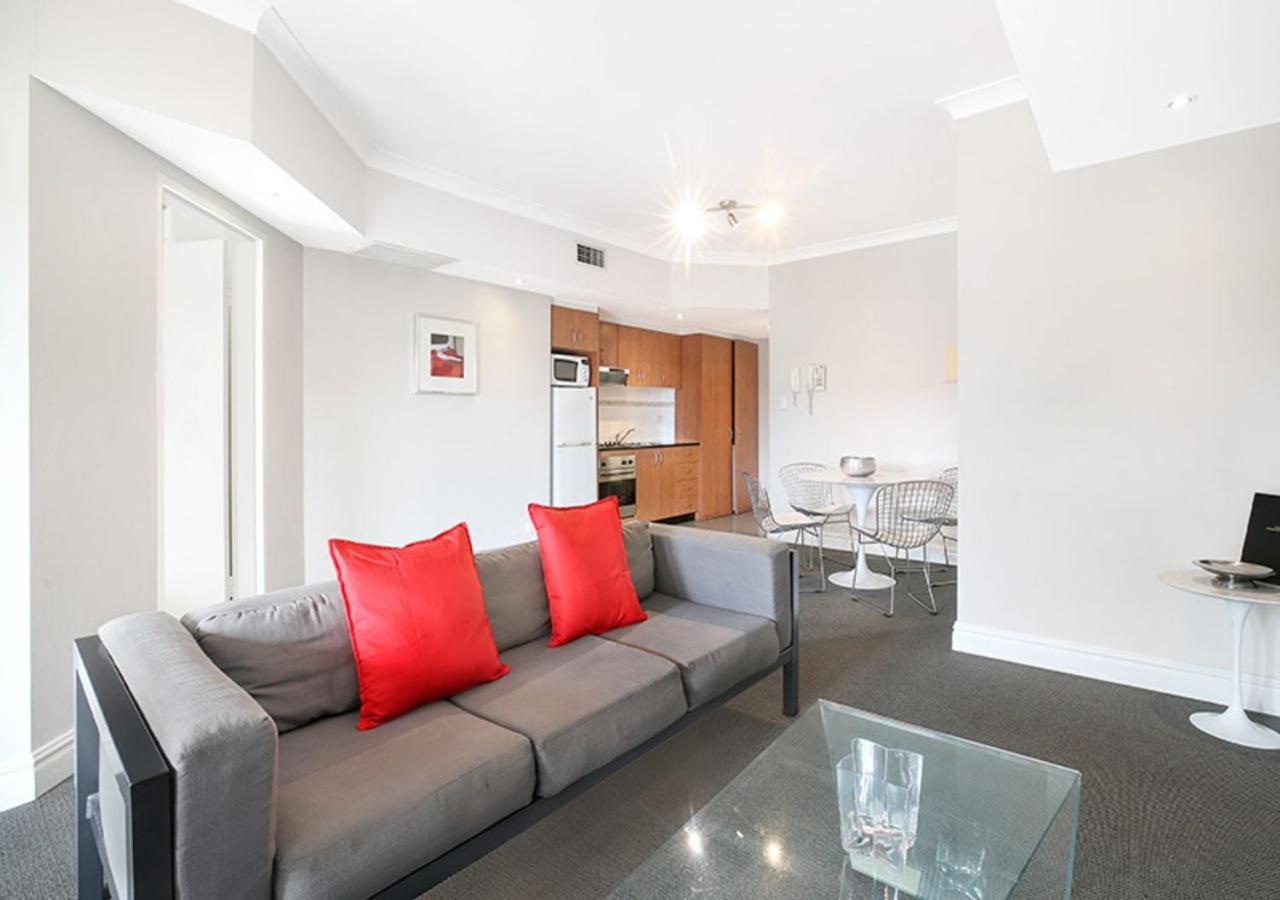 Sydney Airport Suites