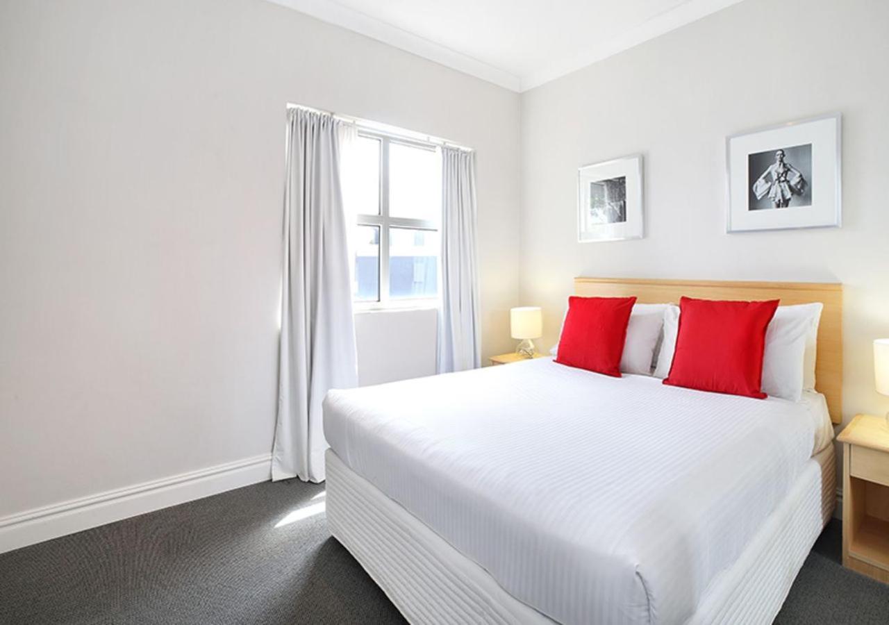 Sydney Airport Suites