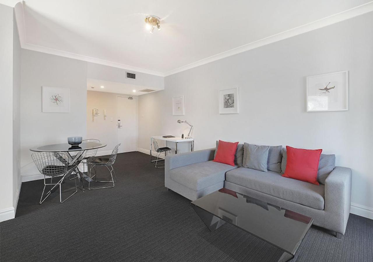Sydney Airport Suites