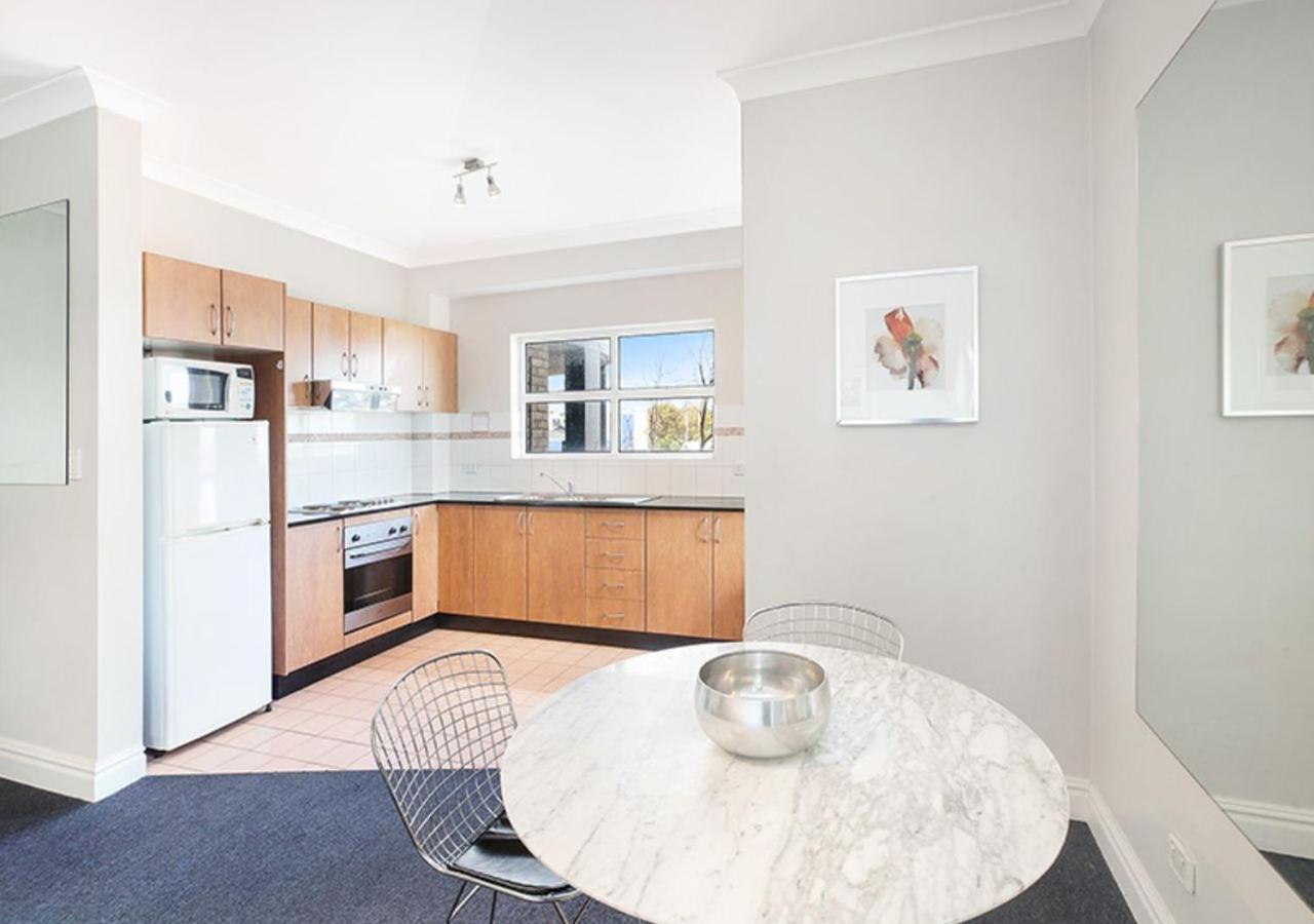 Sydney Airport Suites