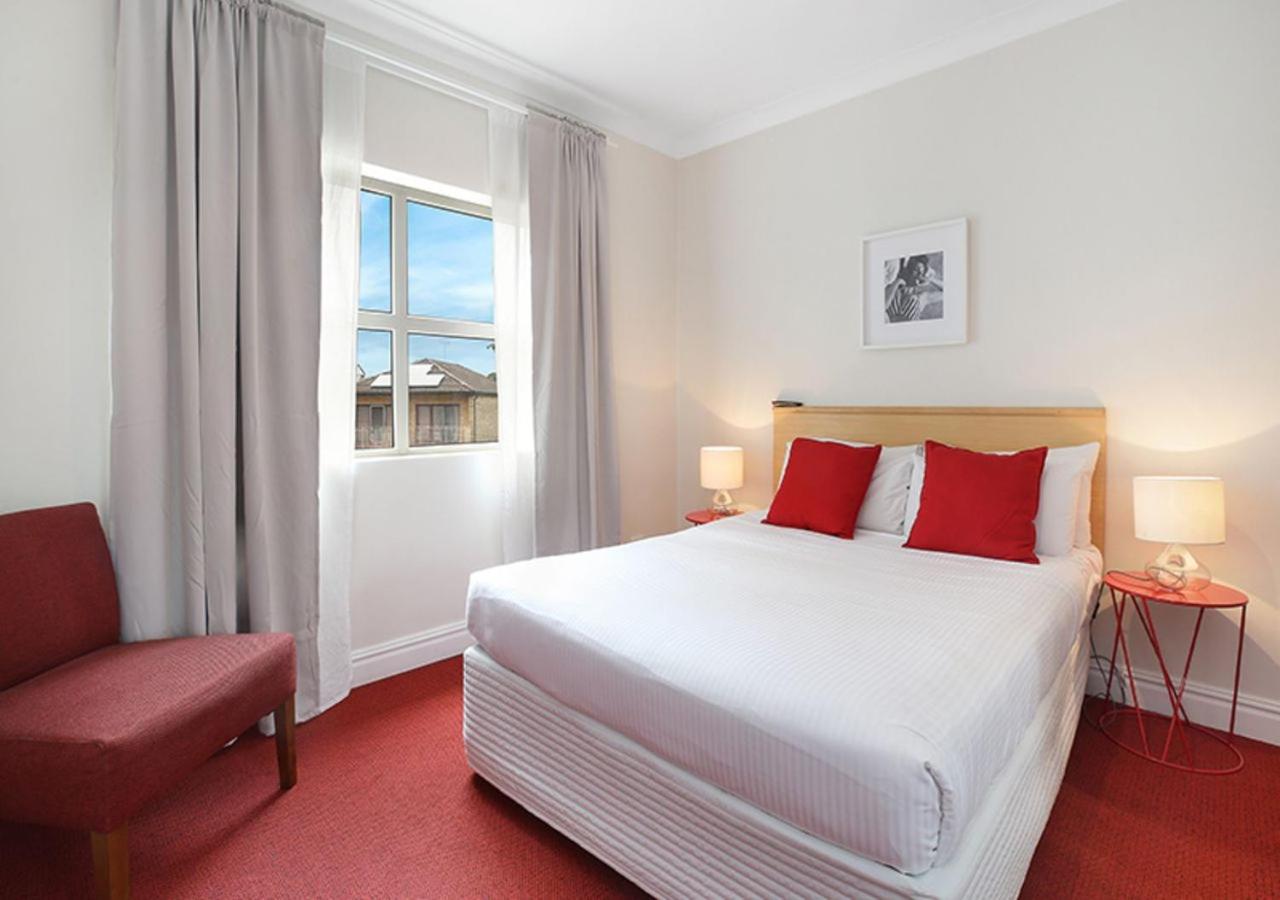 Sydney Airport Suites