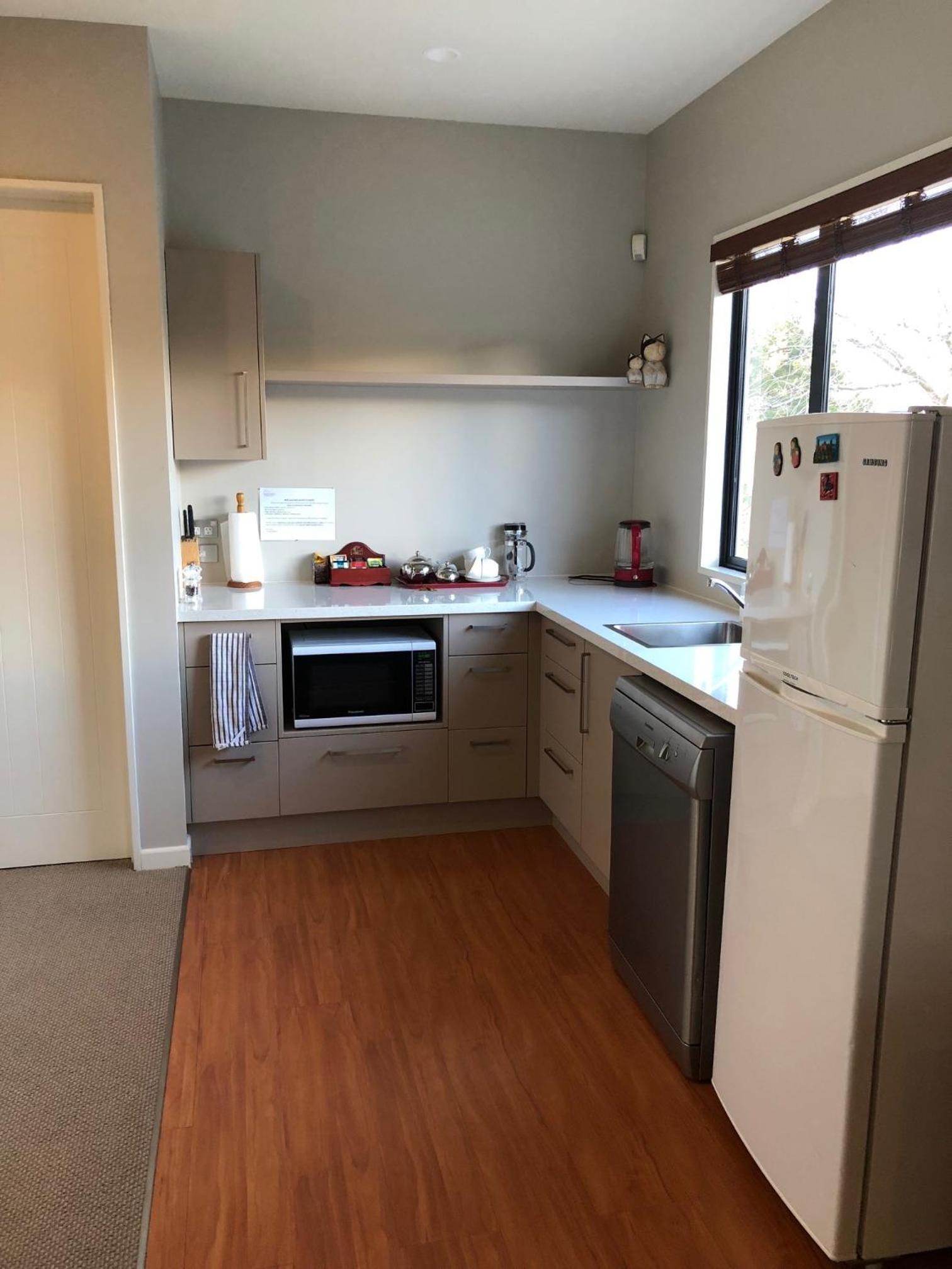 Alpine Peaks Apartment view 2