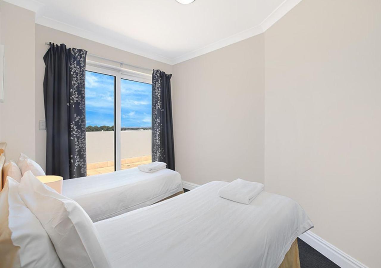 Sydney Airport Suites