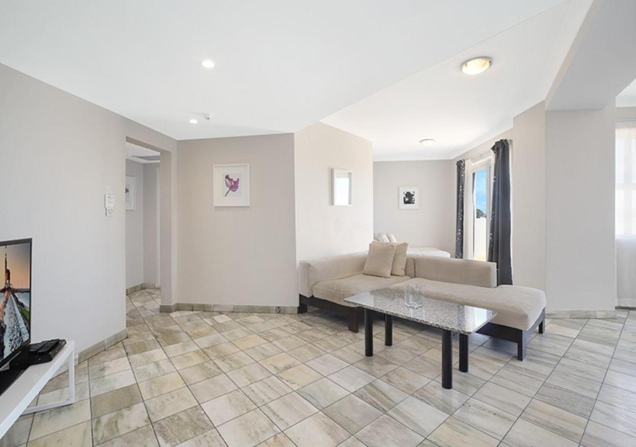 Sydney Airport Suites