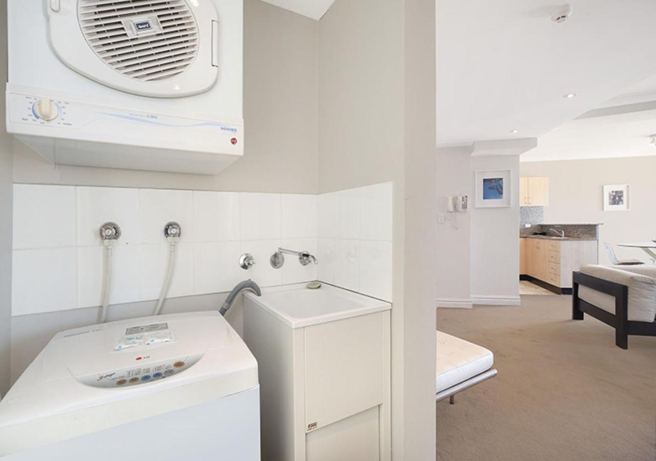 Sydney Airport Suites