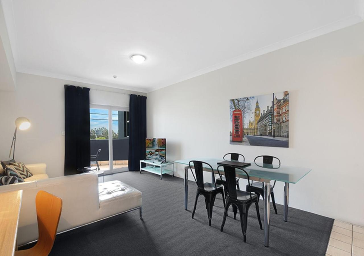 Sydney Airport Suites