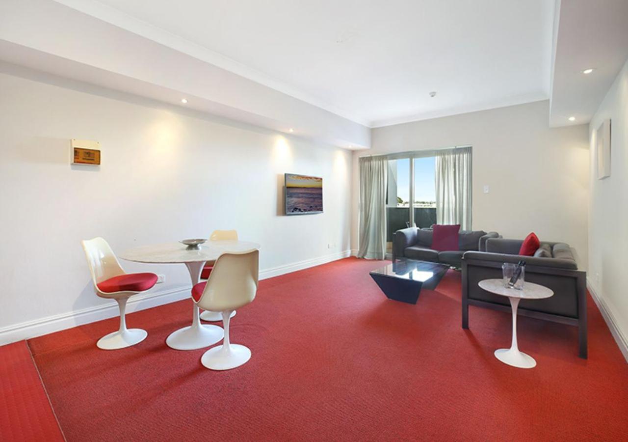 Sydney Airport Suites
