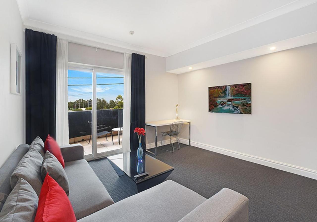Sydney Airport Suites