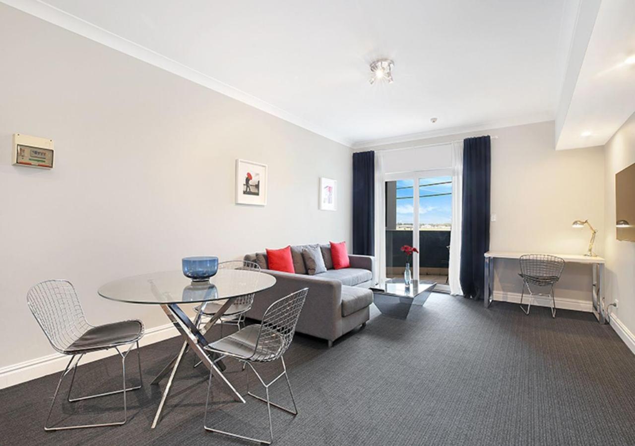 Sydney Airport Suites