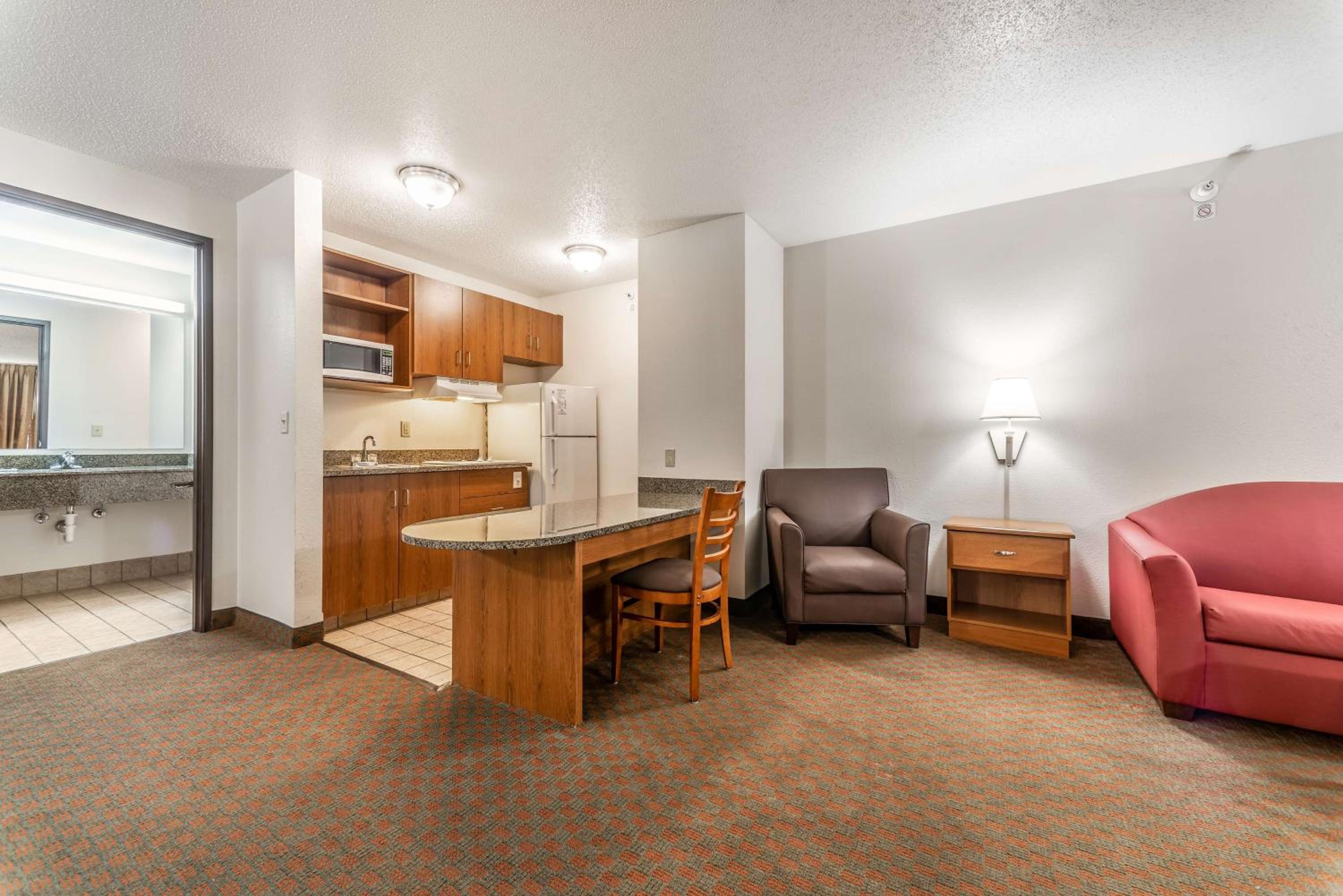 Welcome Suites-O'Fallon - Property Image 2