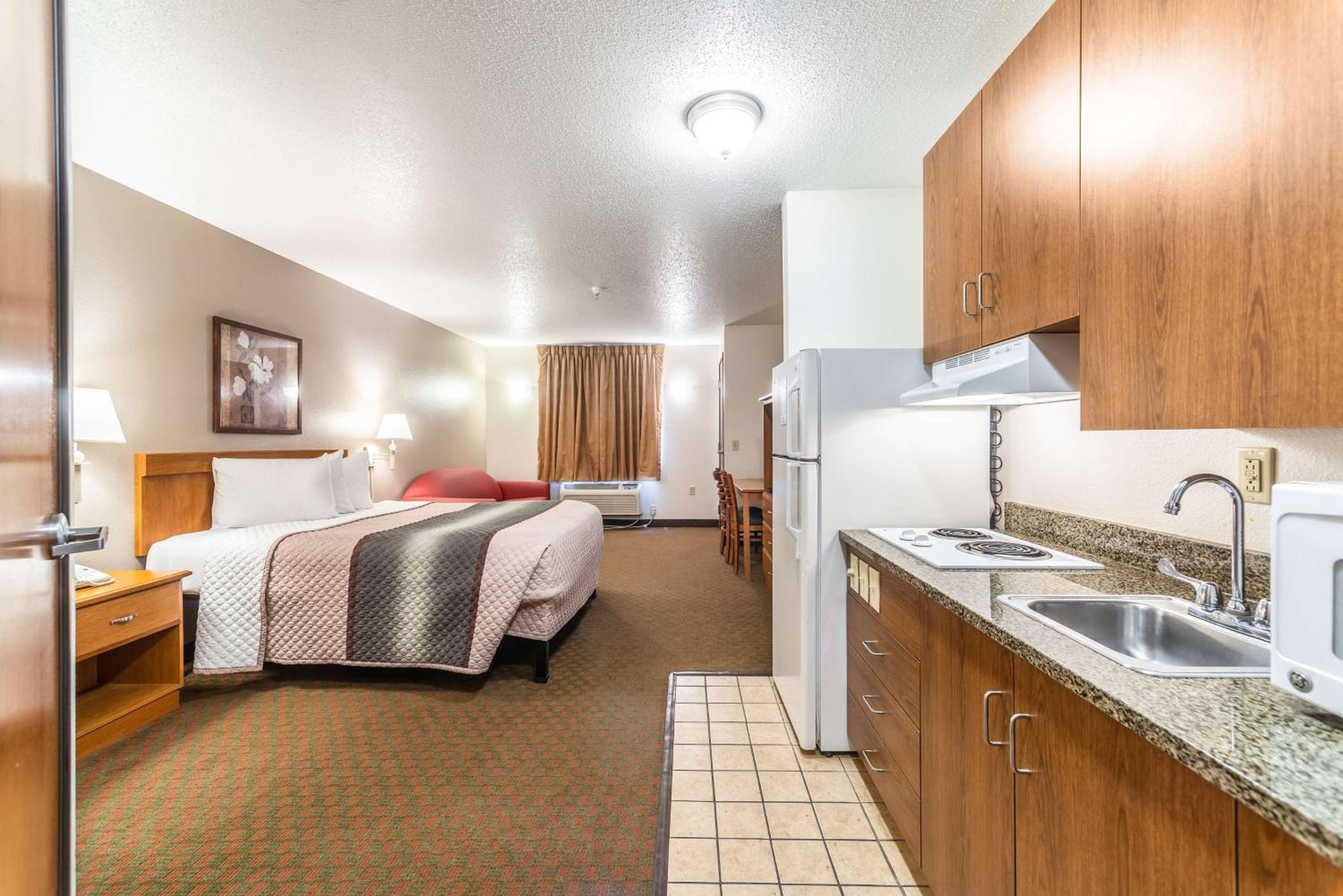 Welcome Suites-O'Fallon - Property Image 18
