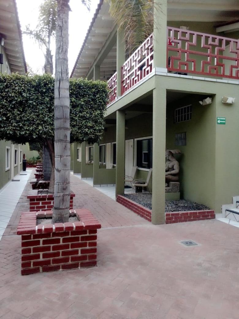 Ensenada Vacations - HOTEL AZTECA INN - Property Image 32
