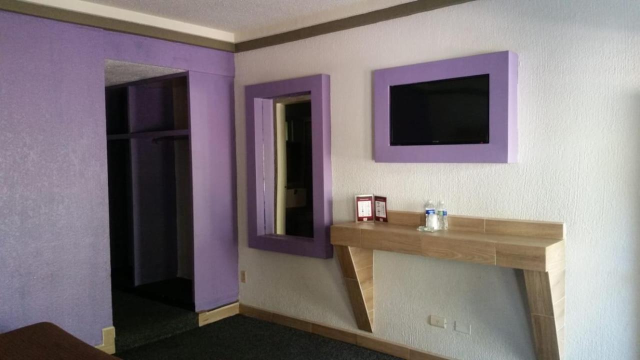 Ensenada Vacations - HOTEL AZTECA INN - Property Image 35