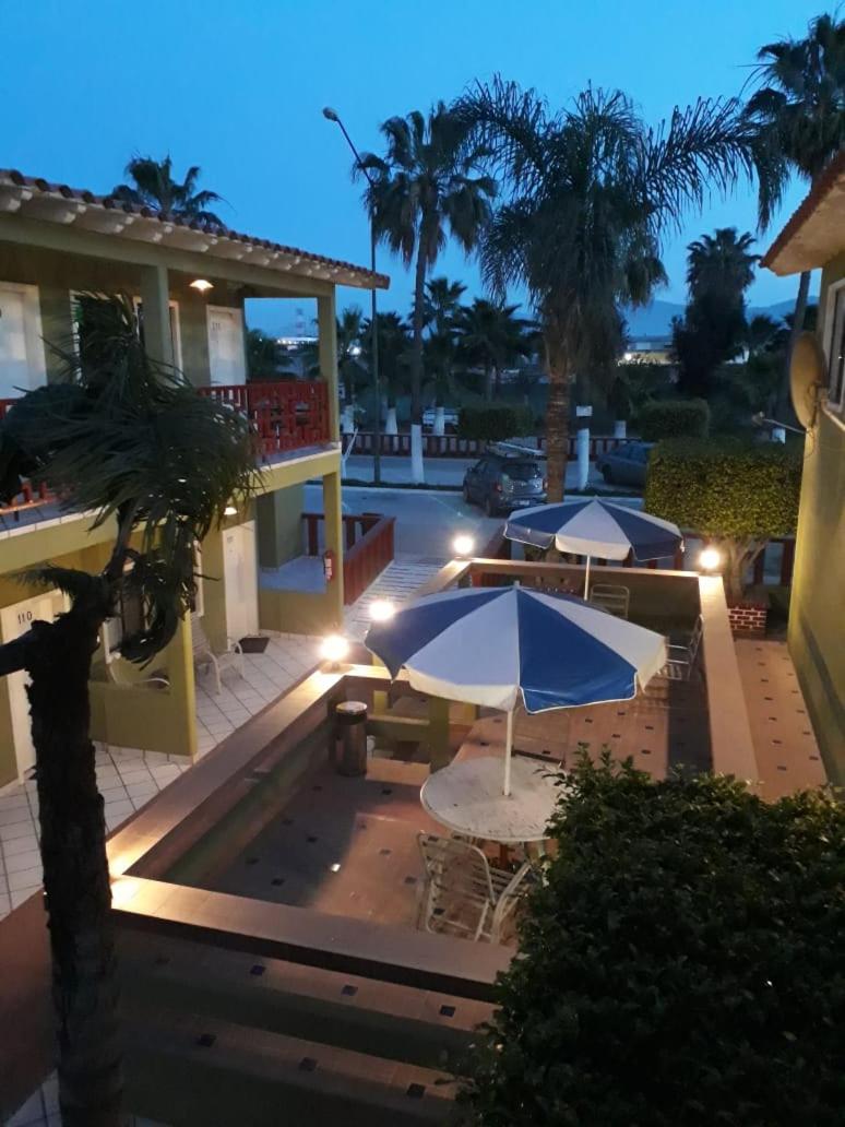 Ensenada Vacations - HOTEL AZTECA INN - Property Image 5