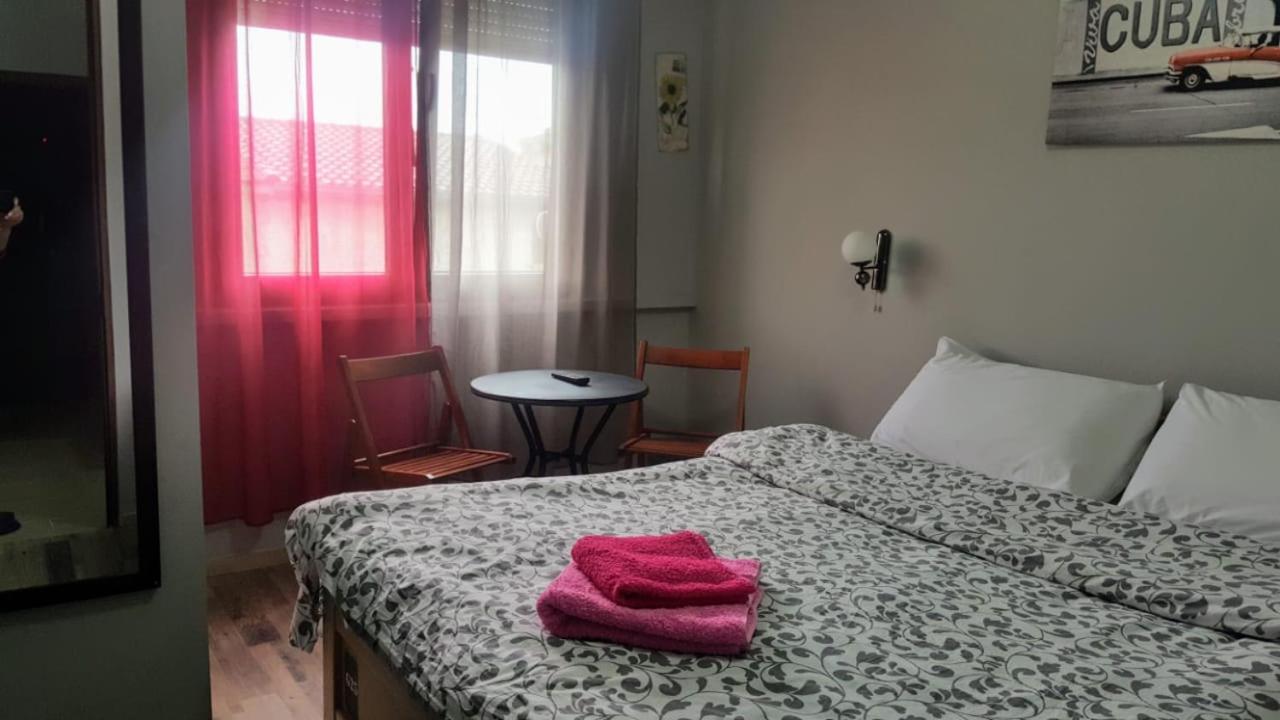 Elisabet Tirana