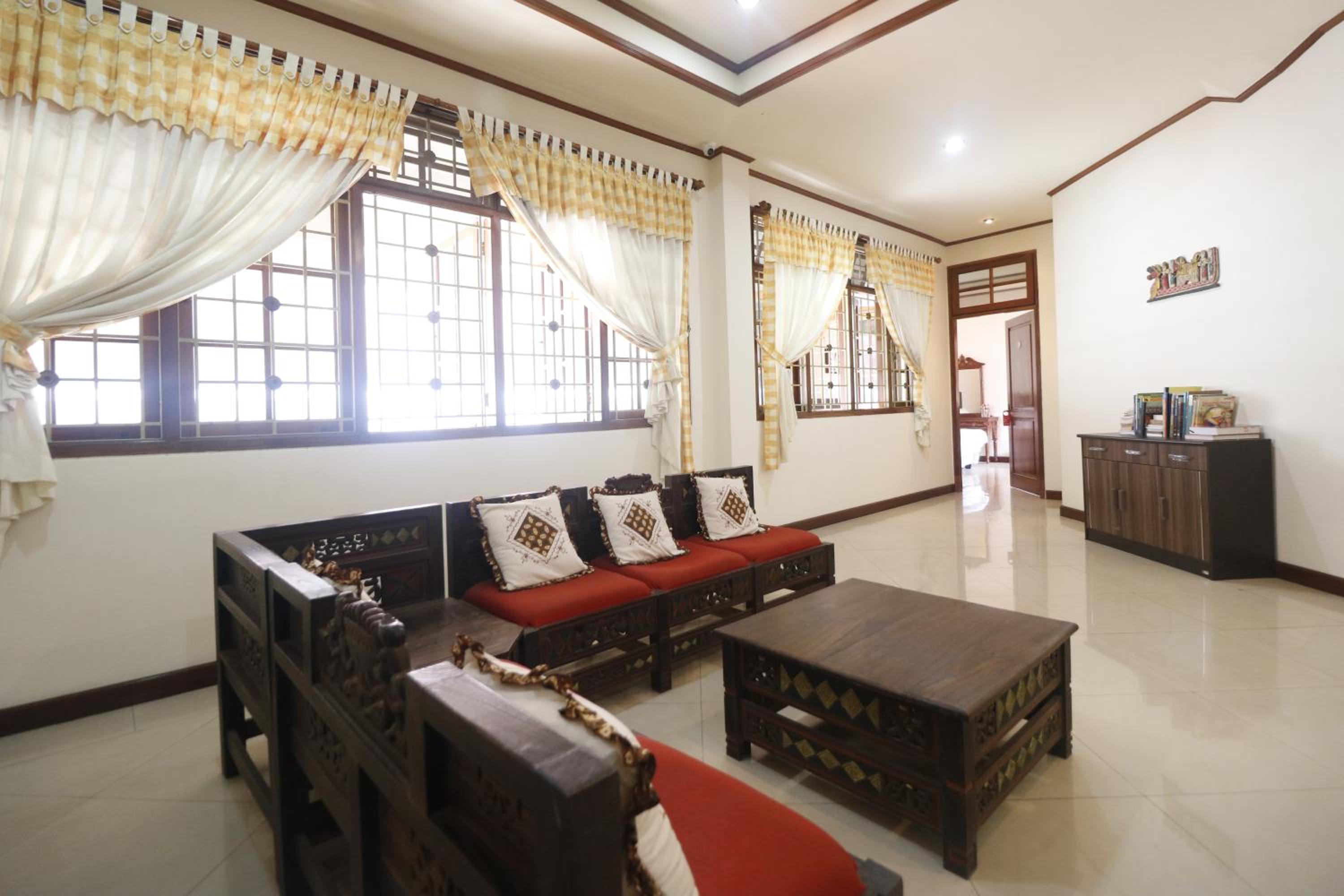 RedDoorz Syariah near Gelora Delta Sidoarjo, Sidoarjo - 14