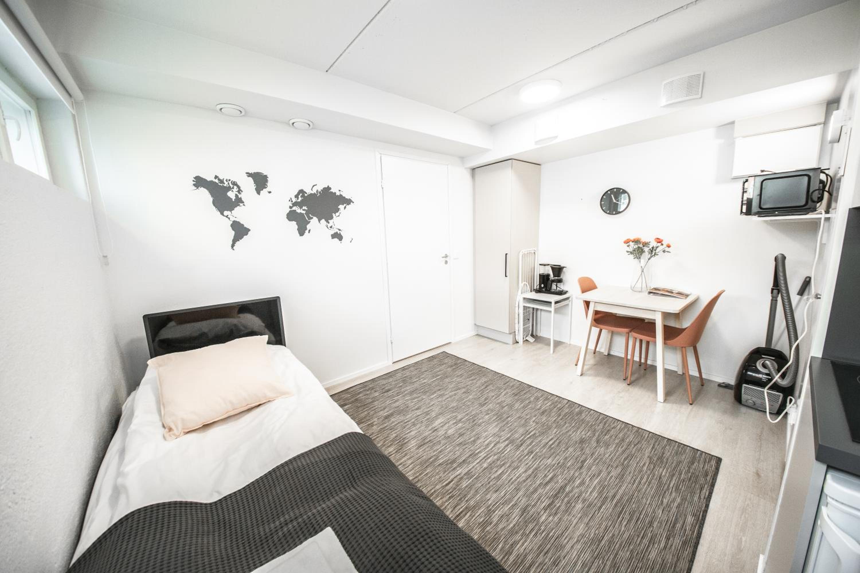 hotel room
