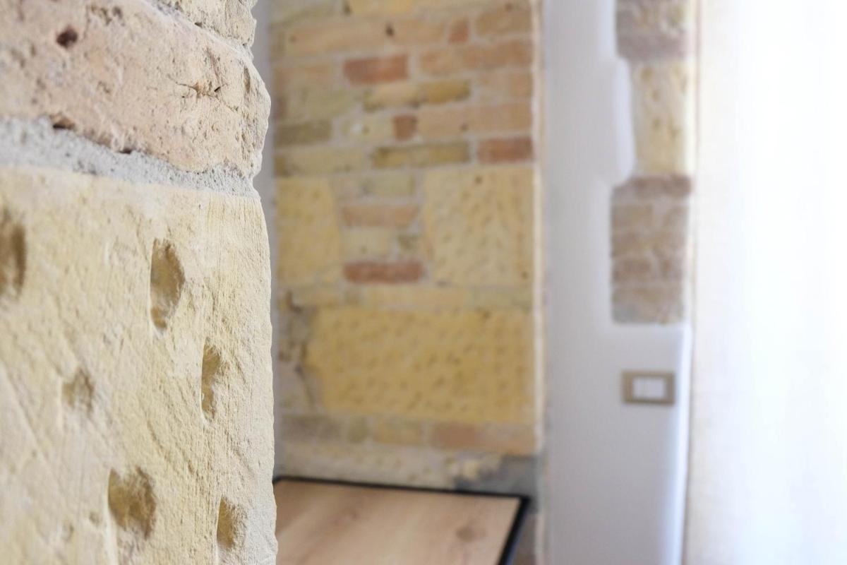 Orma Design Rooms - Historic centre view 4