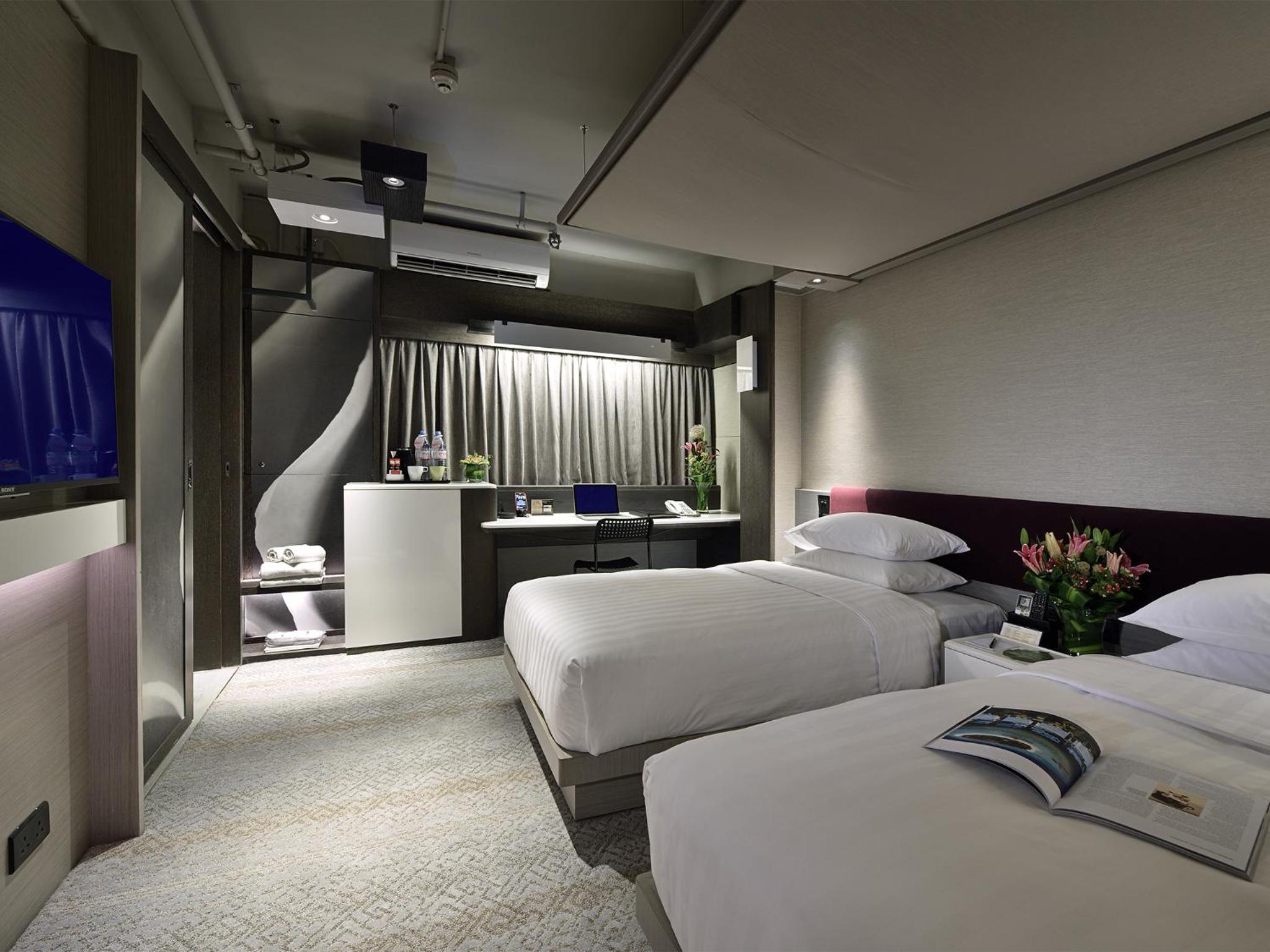 Xi Hotel