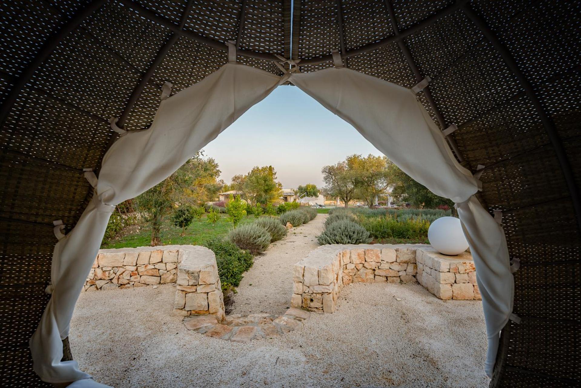 Trulli Itaka by Raro Villas