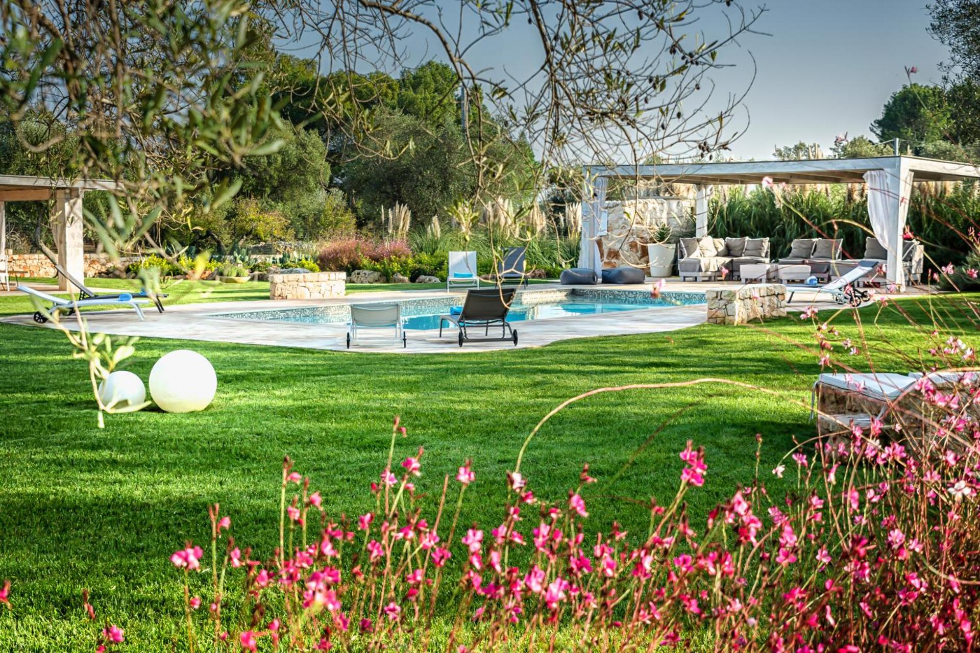 Trulli Itaka by Raro Villas
