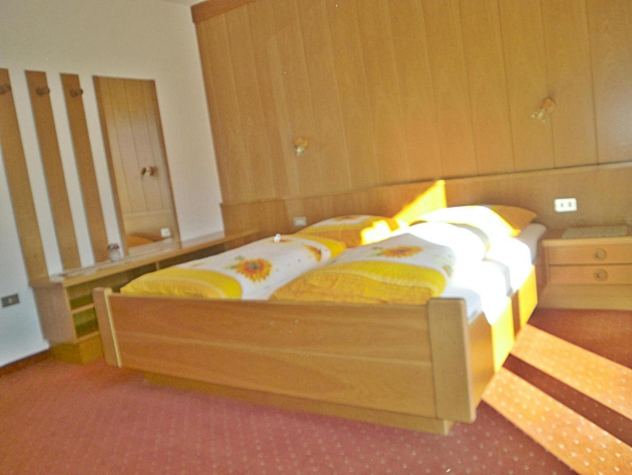 Photo 38