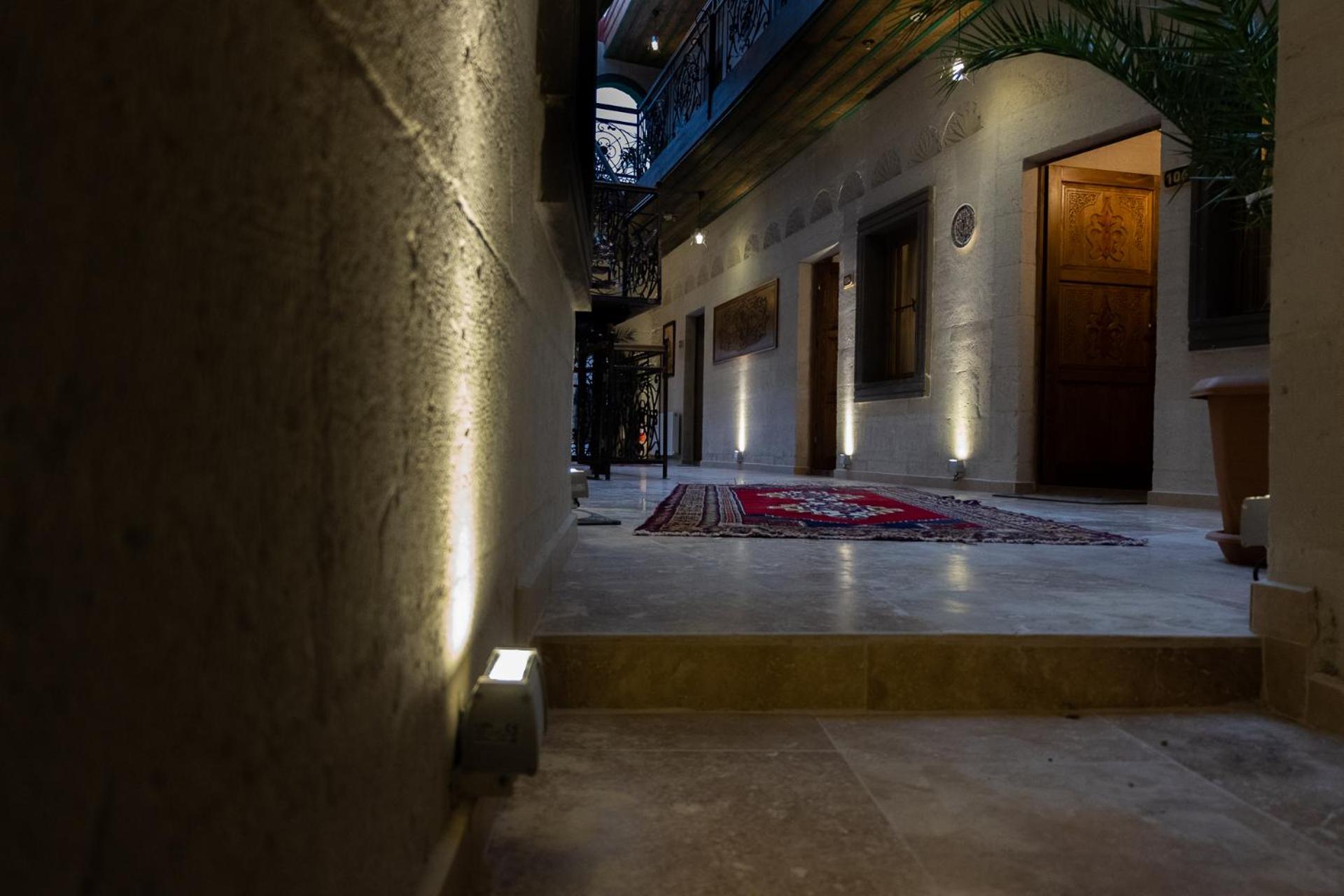 Grand Elite Cave Suites - Image 110