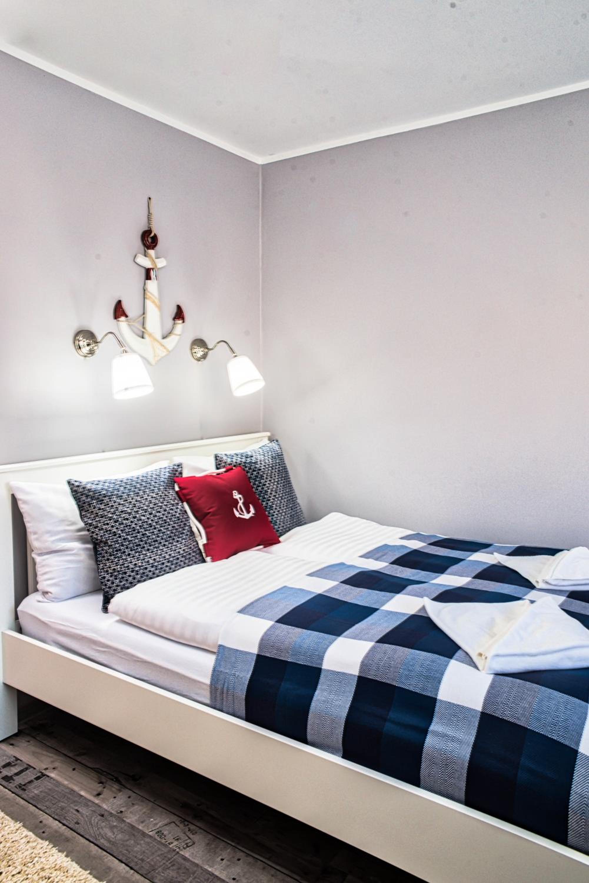 Morning Star Apartments view 3