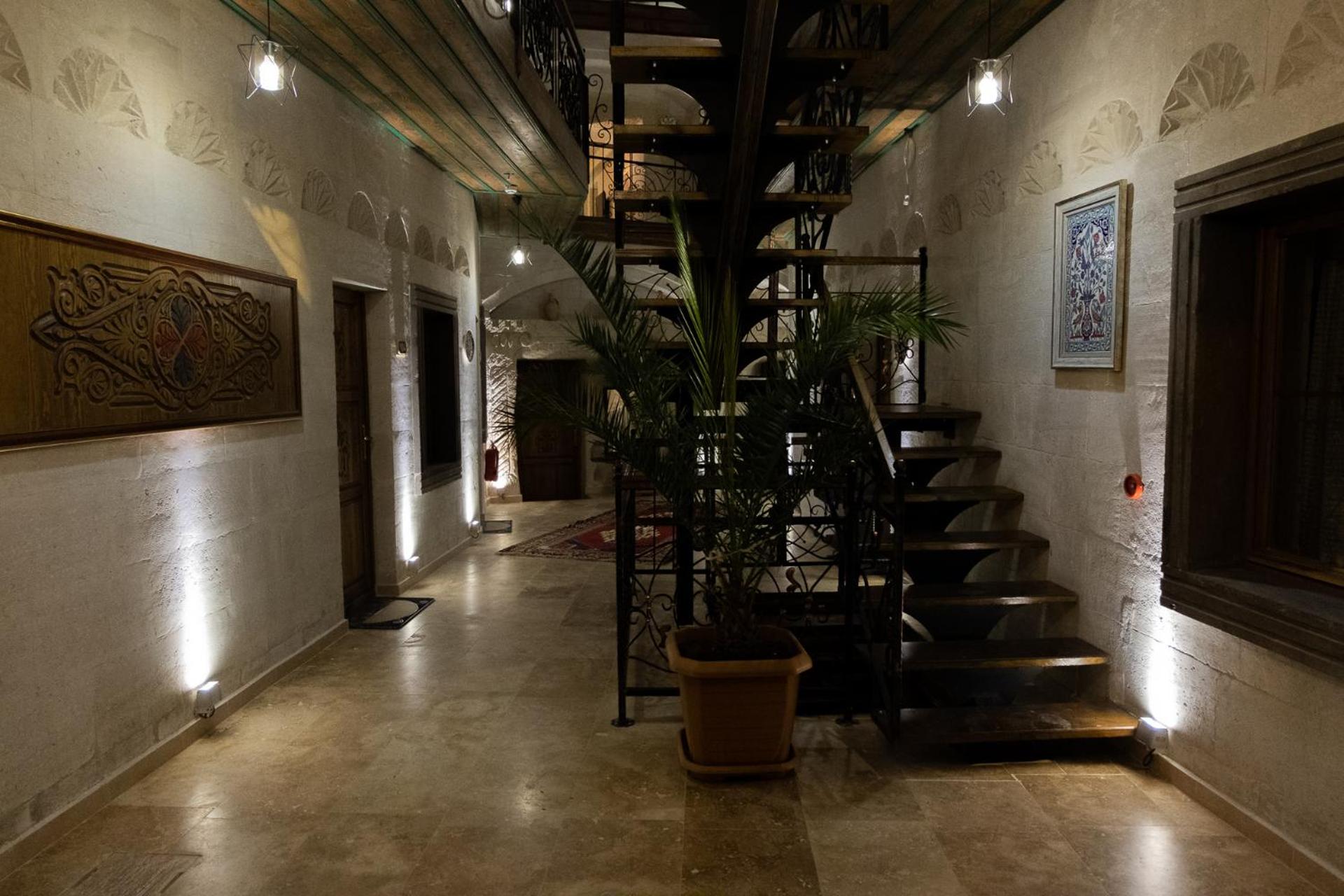 Grand Elite Cave Suites - Image 107