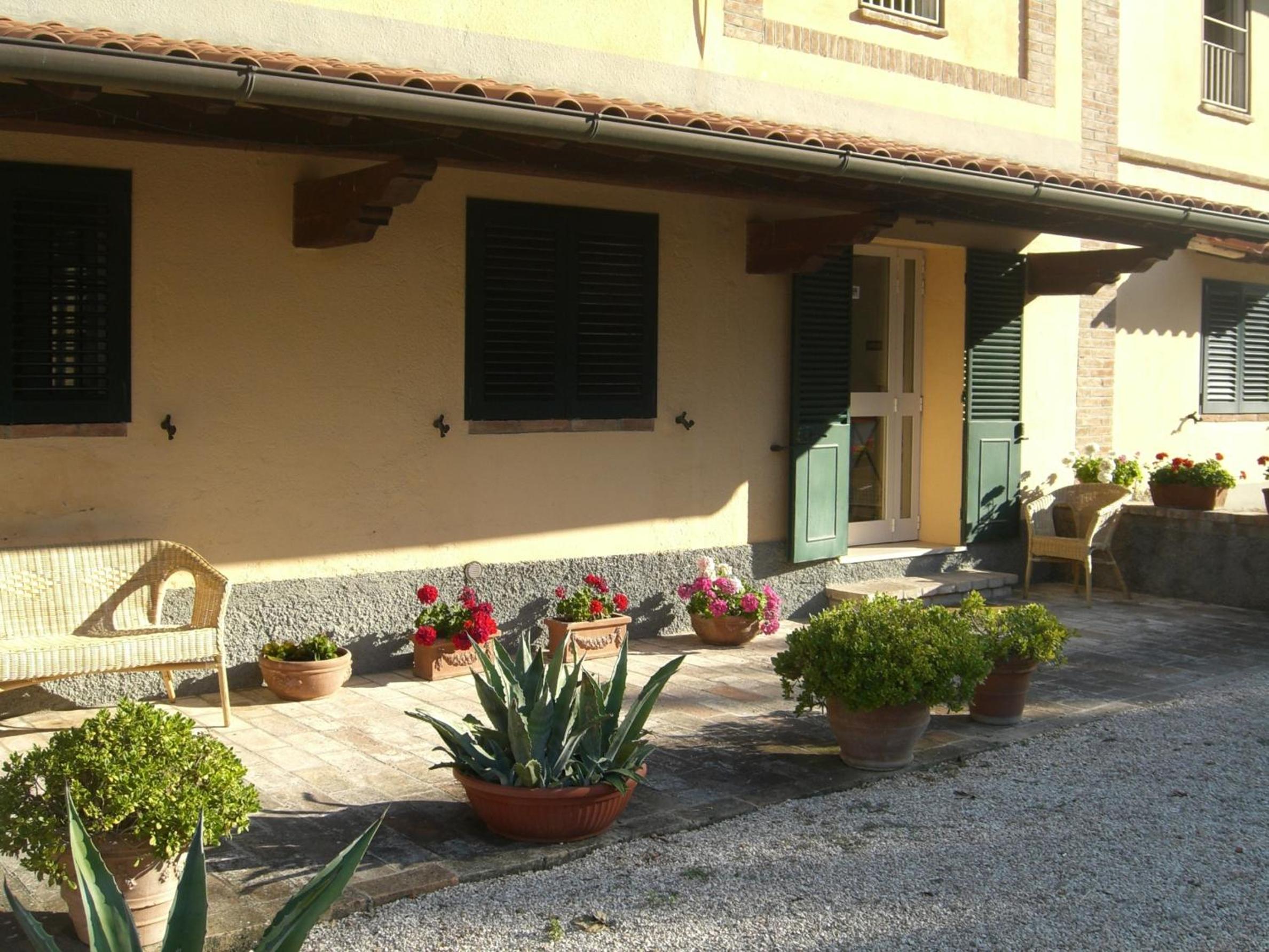 Photo 42