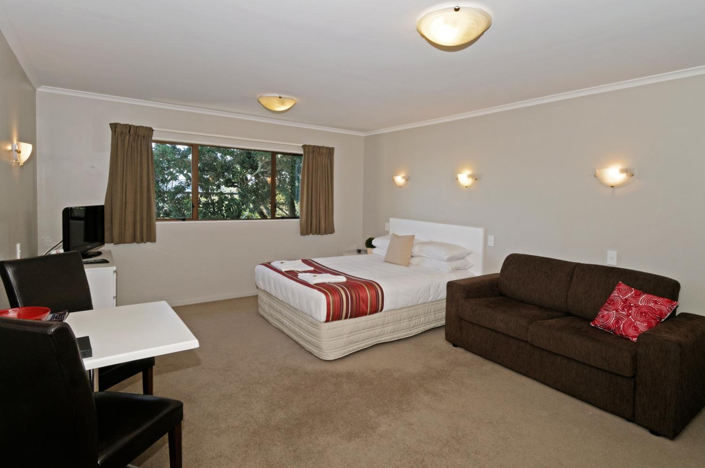 Airport Harbour Motel