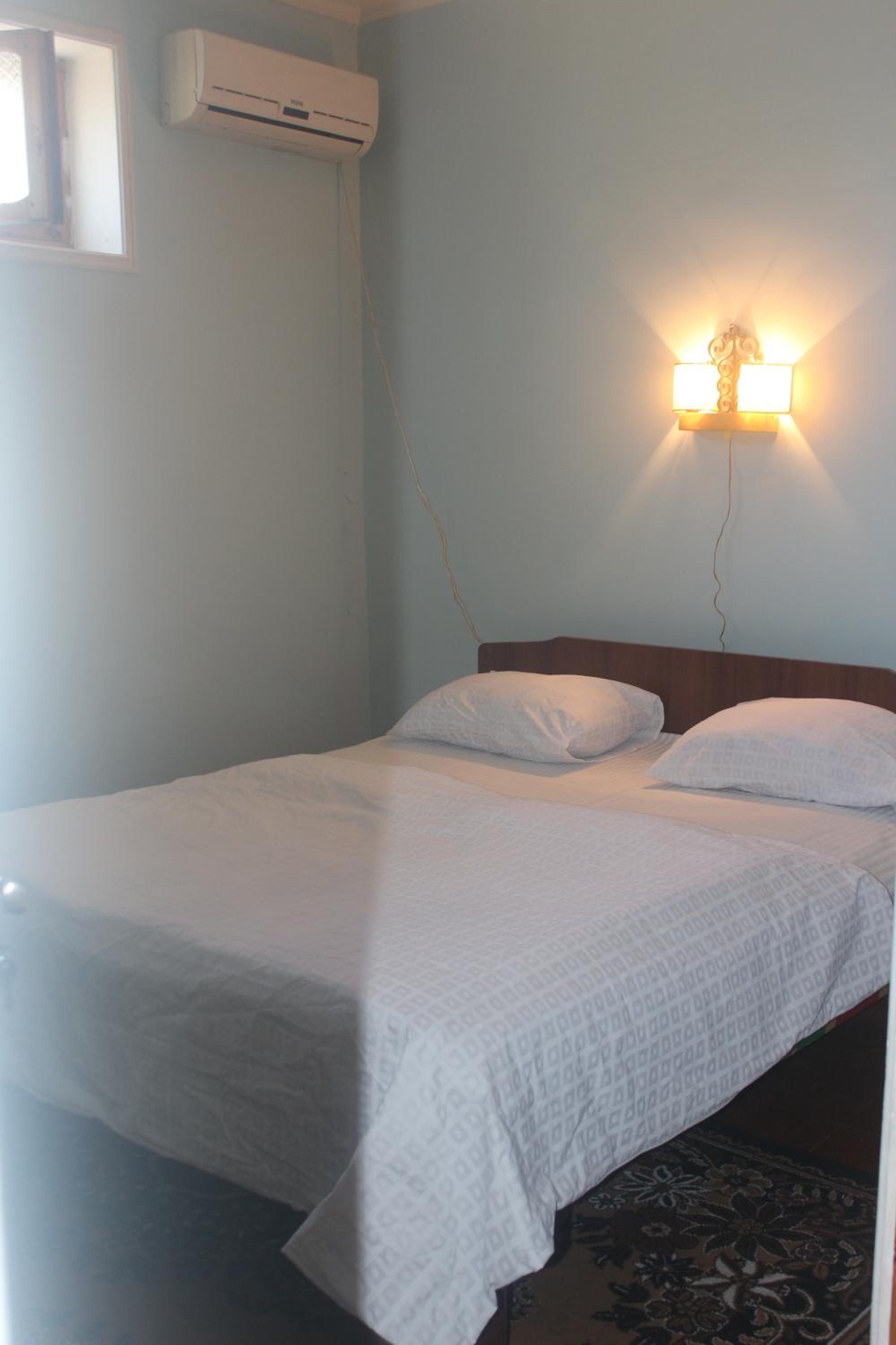 Canal Hostel