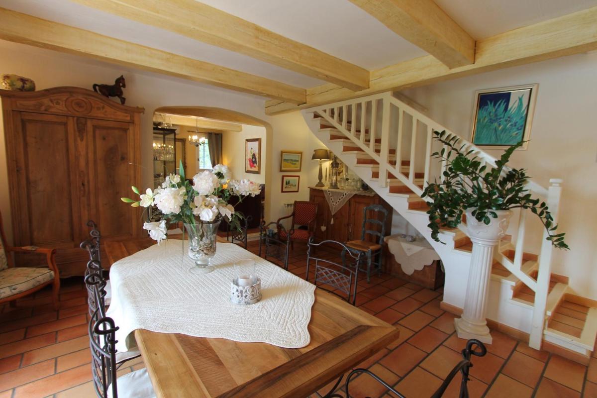 Photo 25
