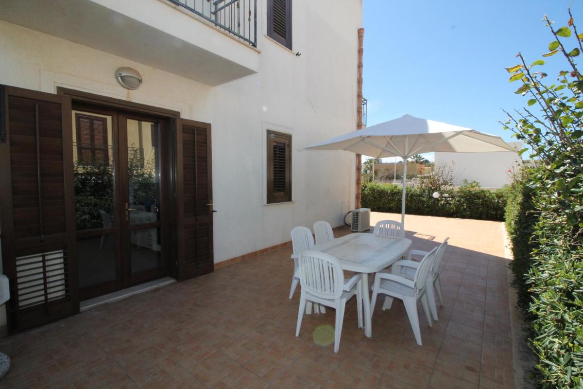 9 Nereide view 3