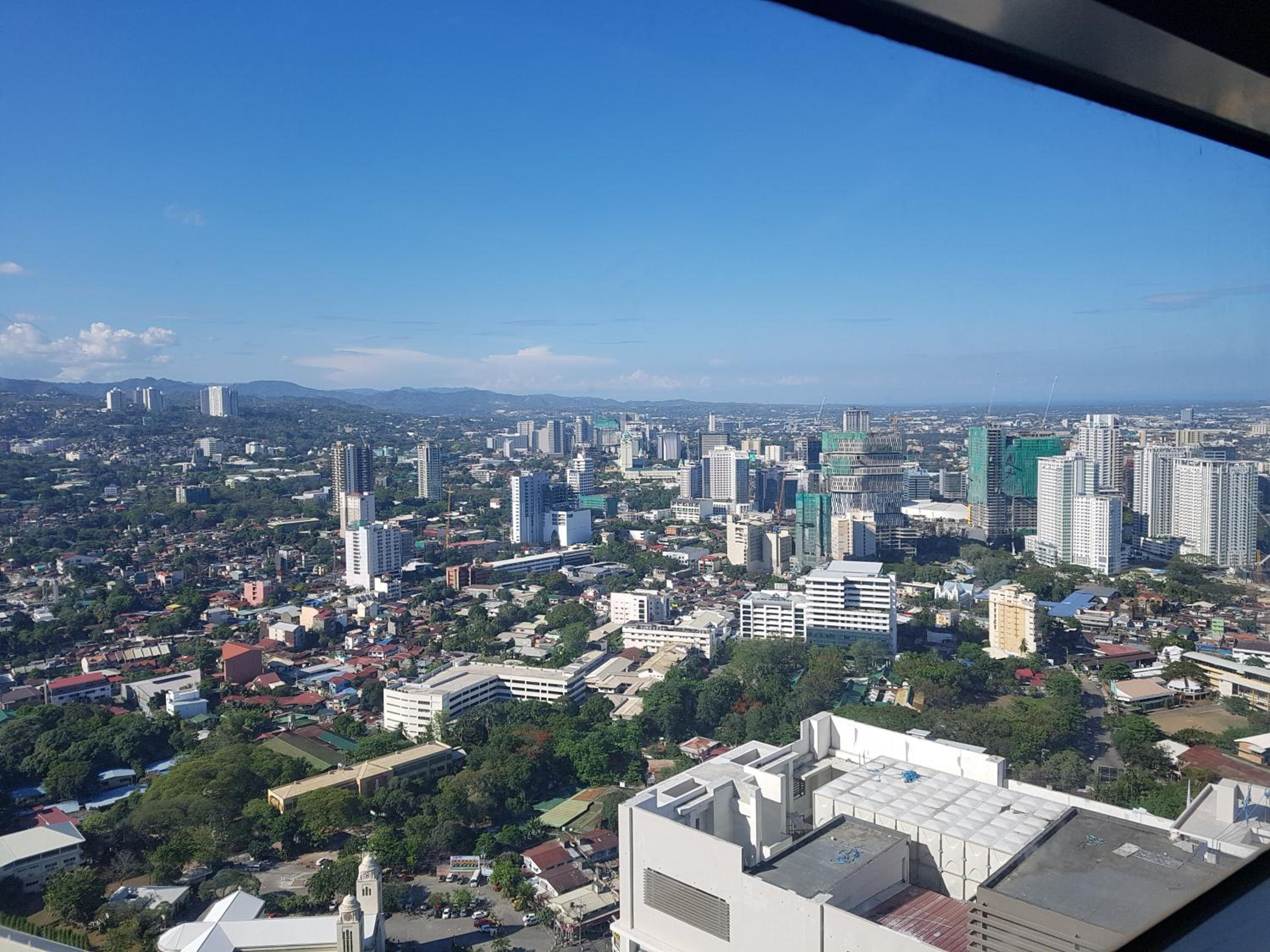 KC Studio 7 at Horizon 101 Cebu view 5