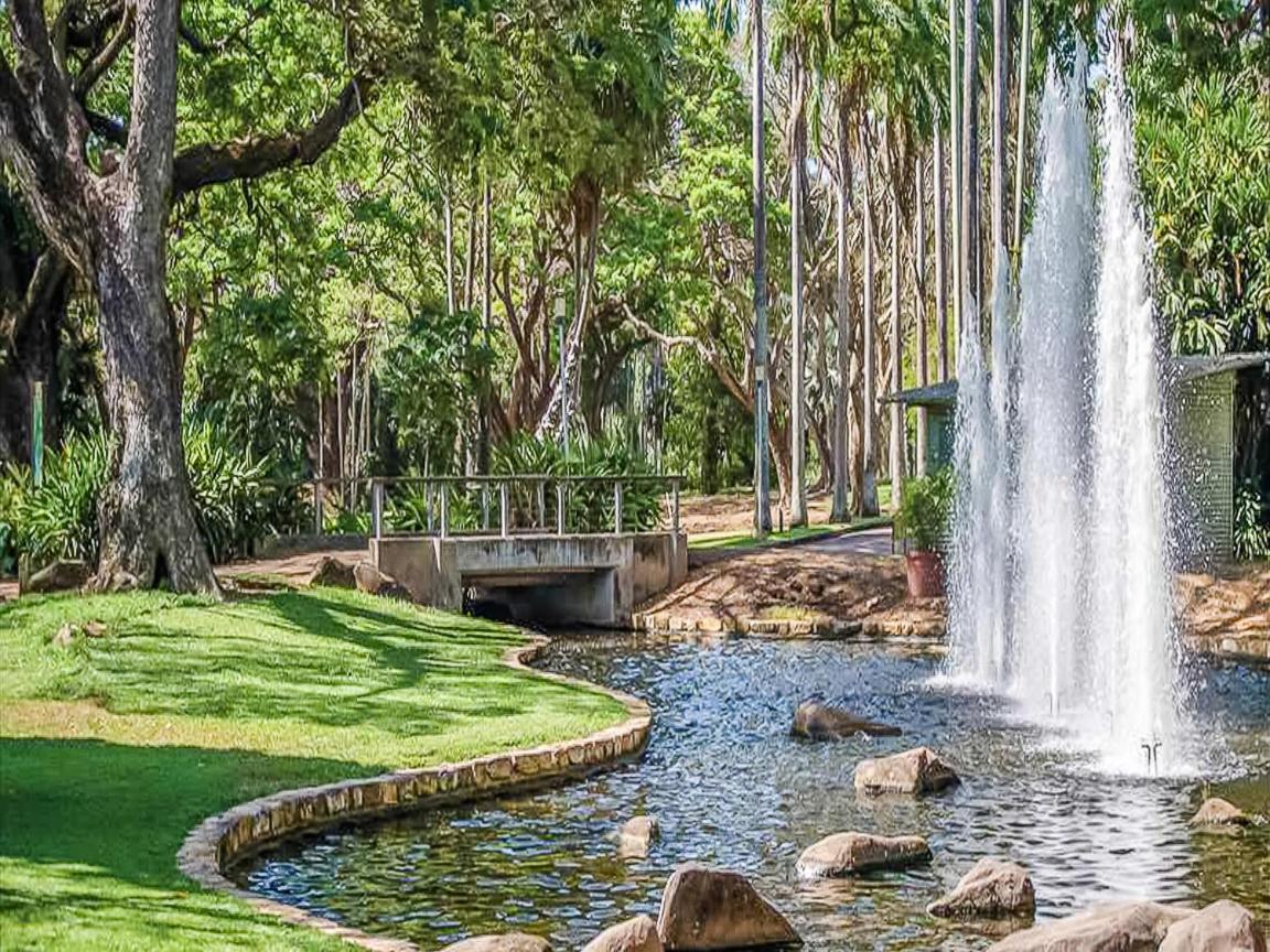 ZEN QUEST - The NOMADS PAD Near Nightcliff Markets & Sunset Foreshore