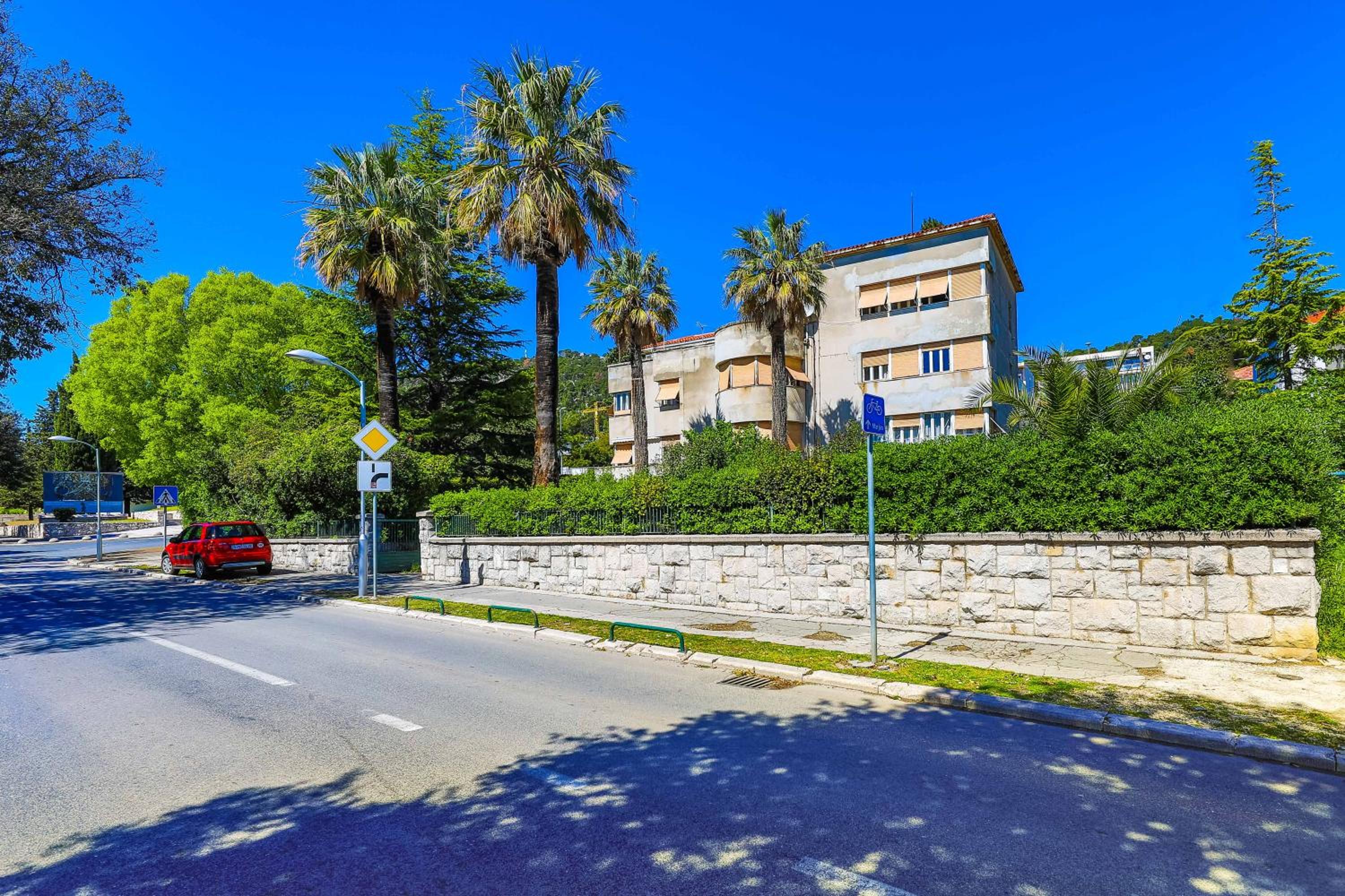 Apartment Lux Lana Split view 4