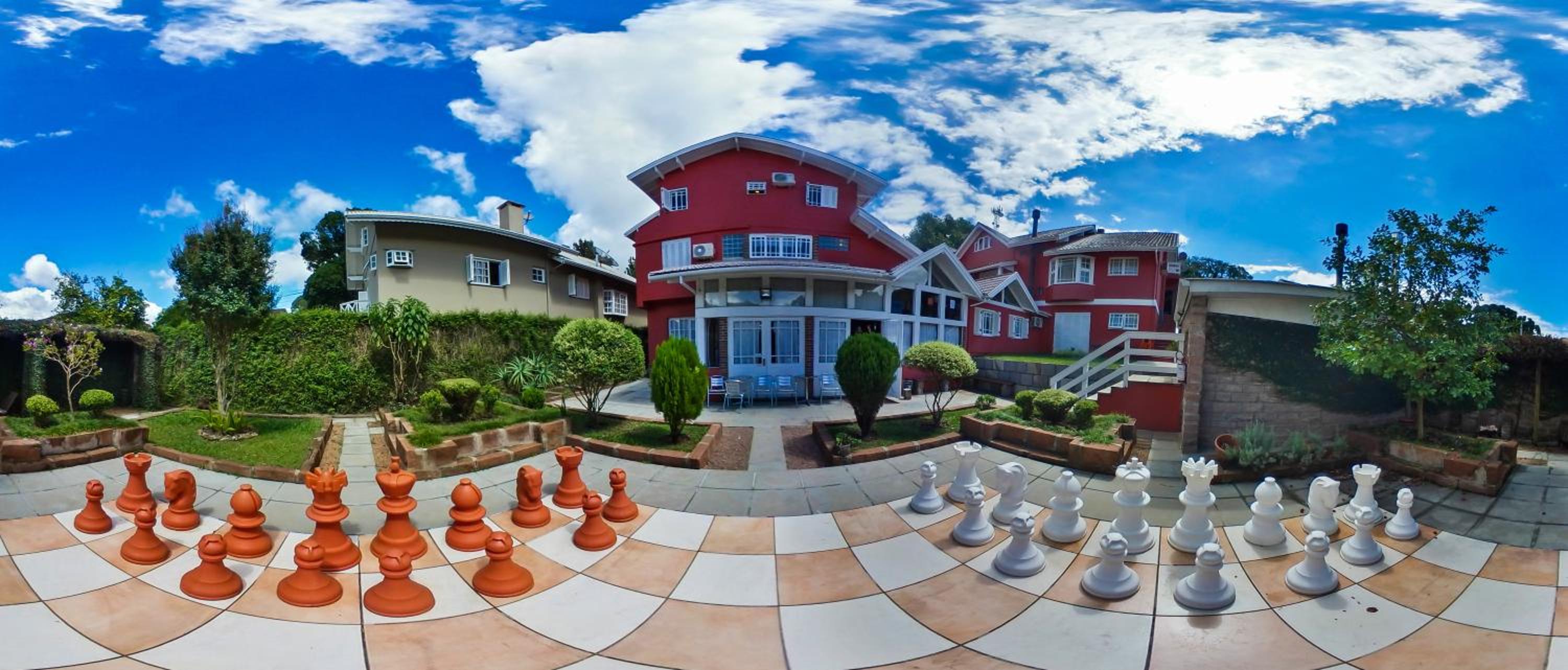 Aardvark Inn Pousada