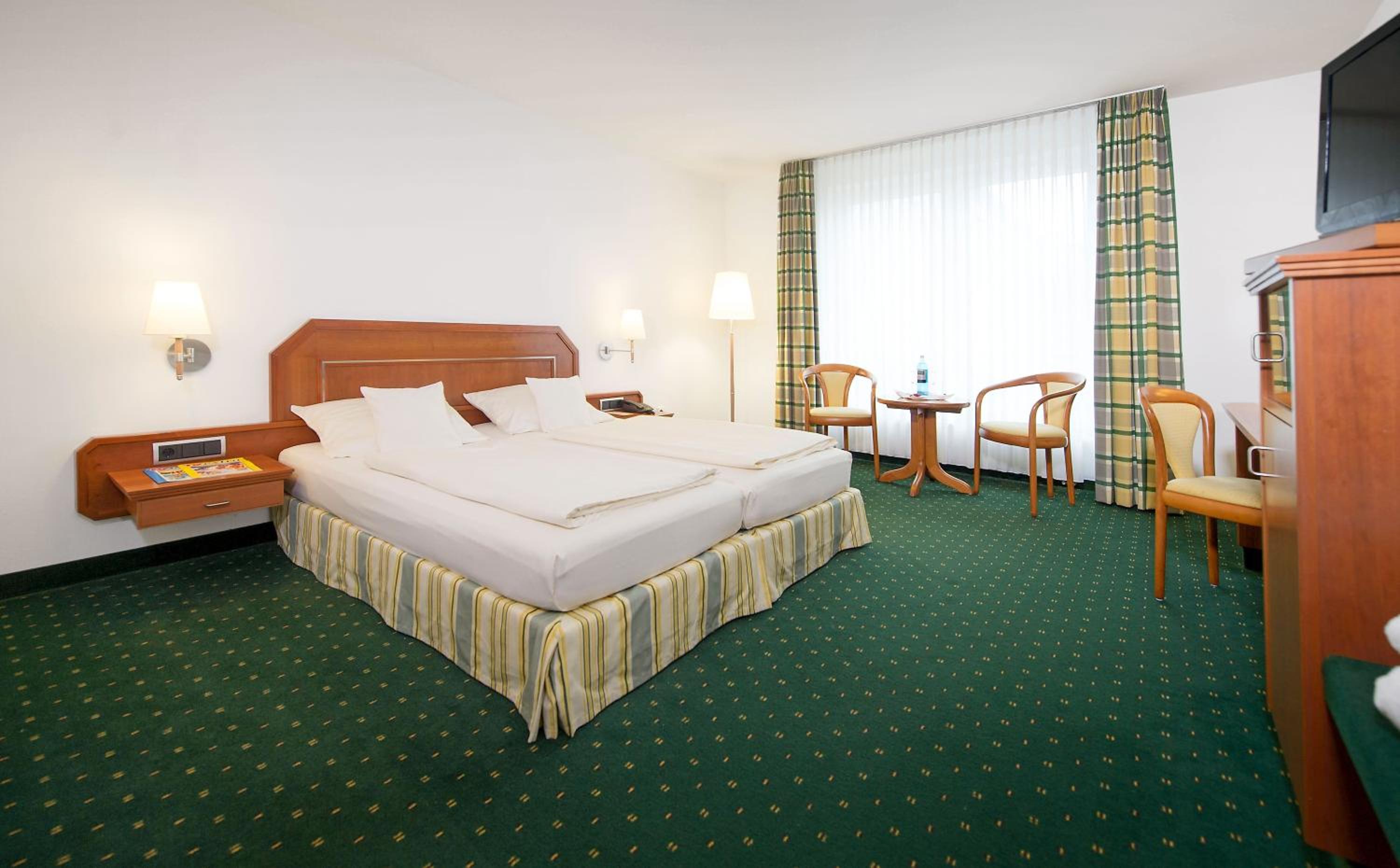 Maifeld Sport- und Tagungshotel - Property Image 19