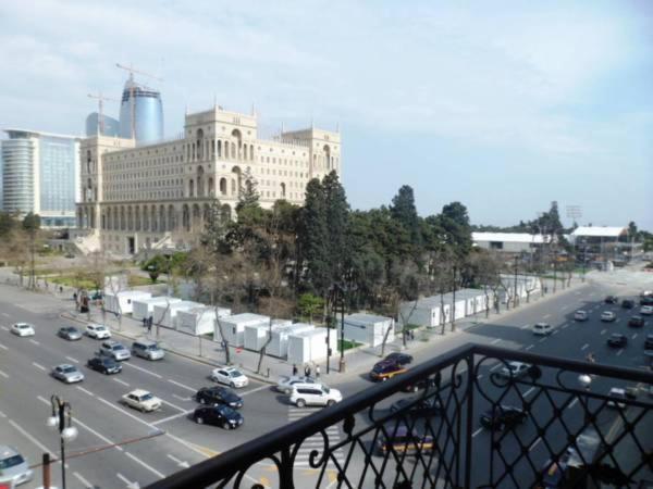 Xaqani Küçəsi 1 BEDROOM F -1