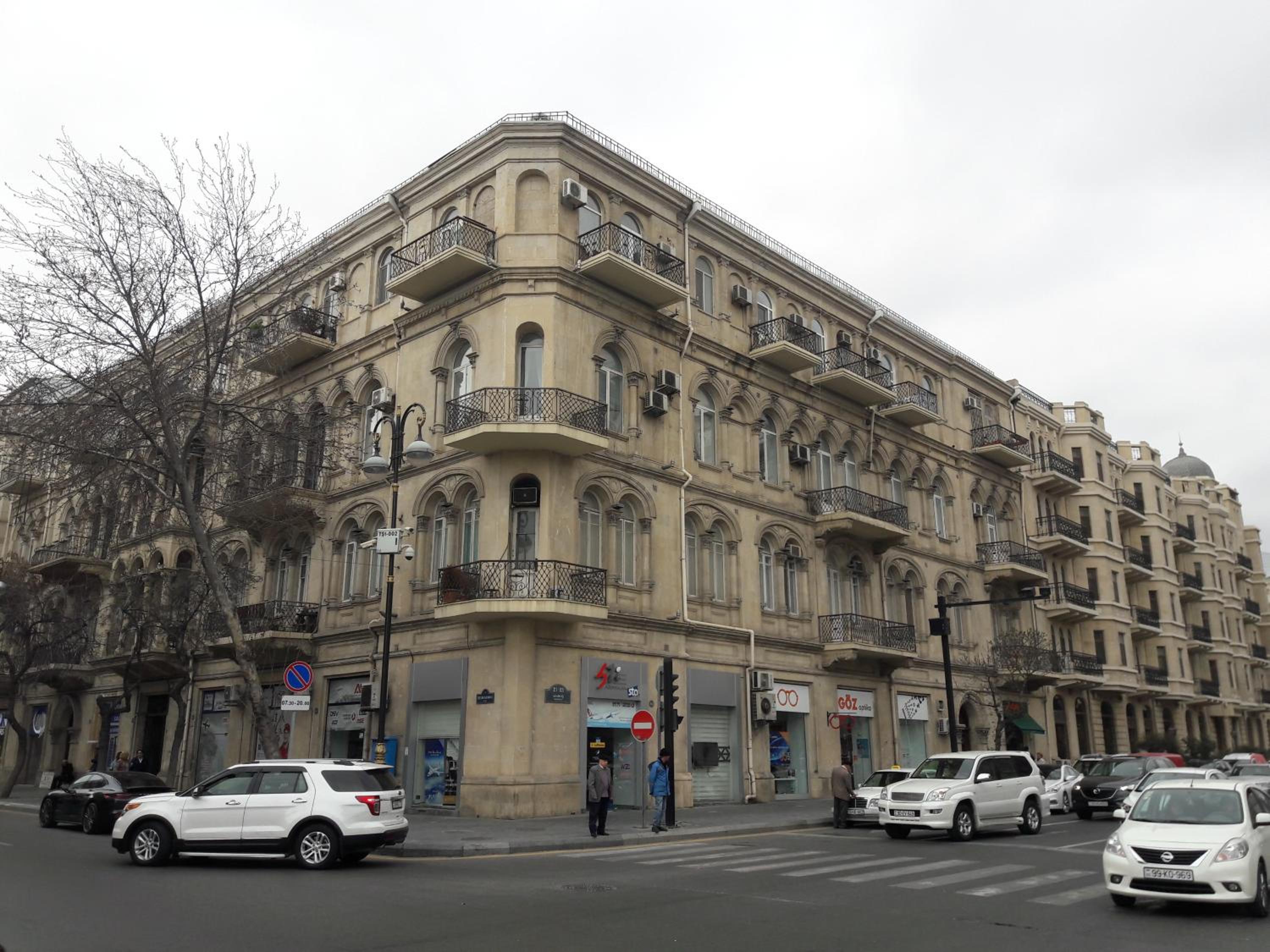 Xaqani Küçəsi 1 BEDROOM F -1