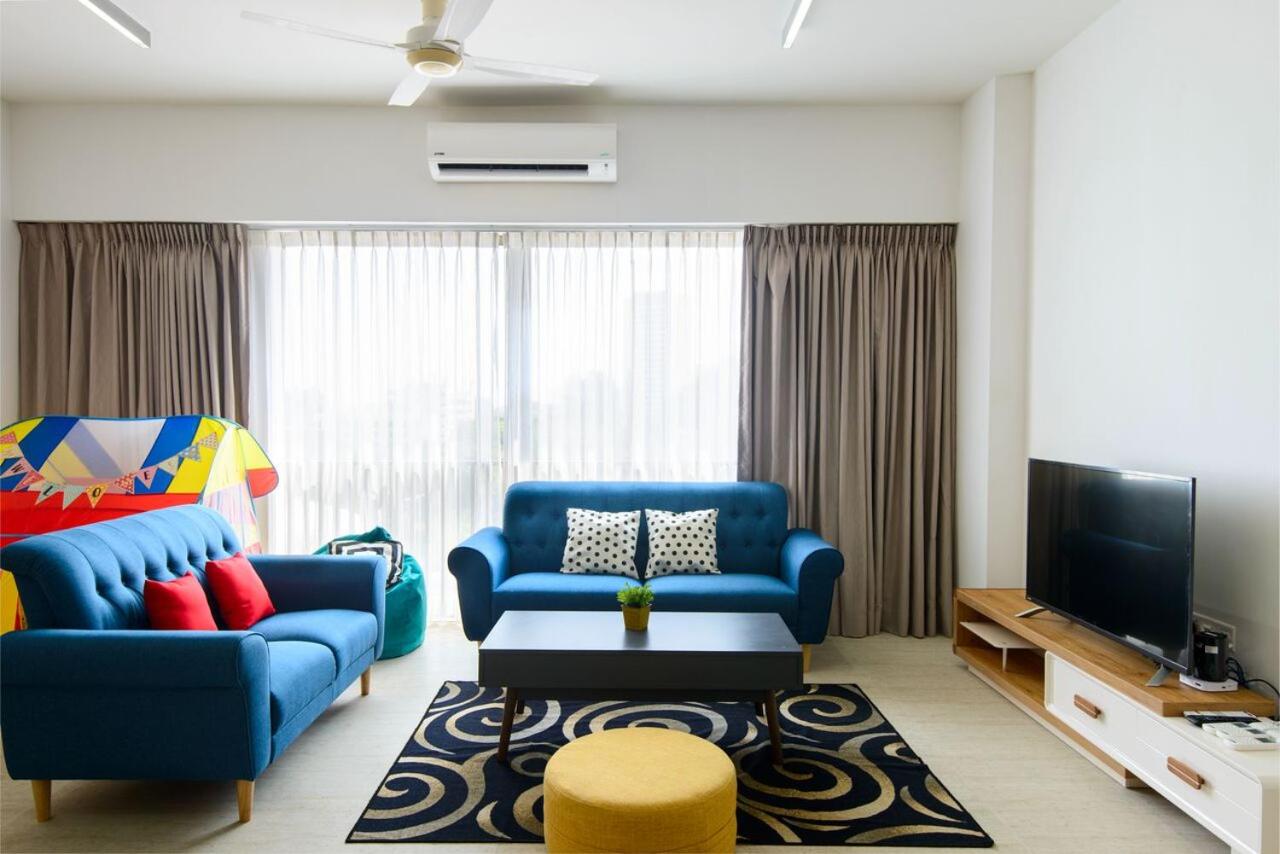 By The Sea Beach Front Apartment photo 1