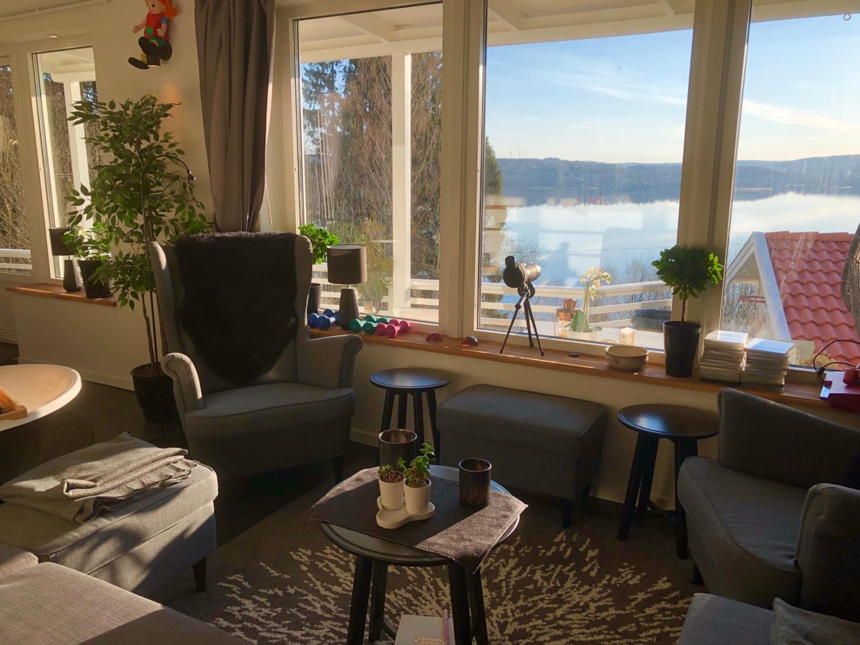 Lovely studio apartment seaview & private sauna view 3