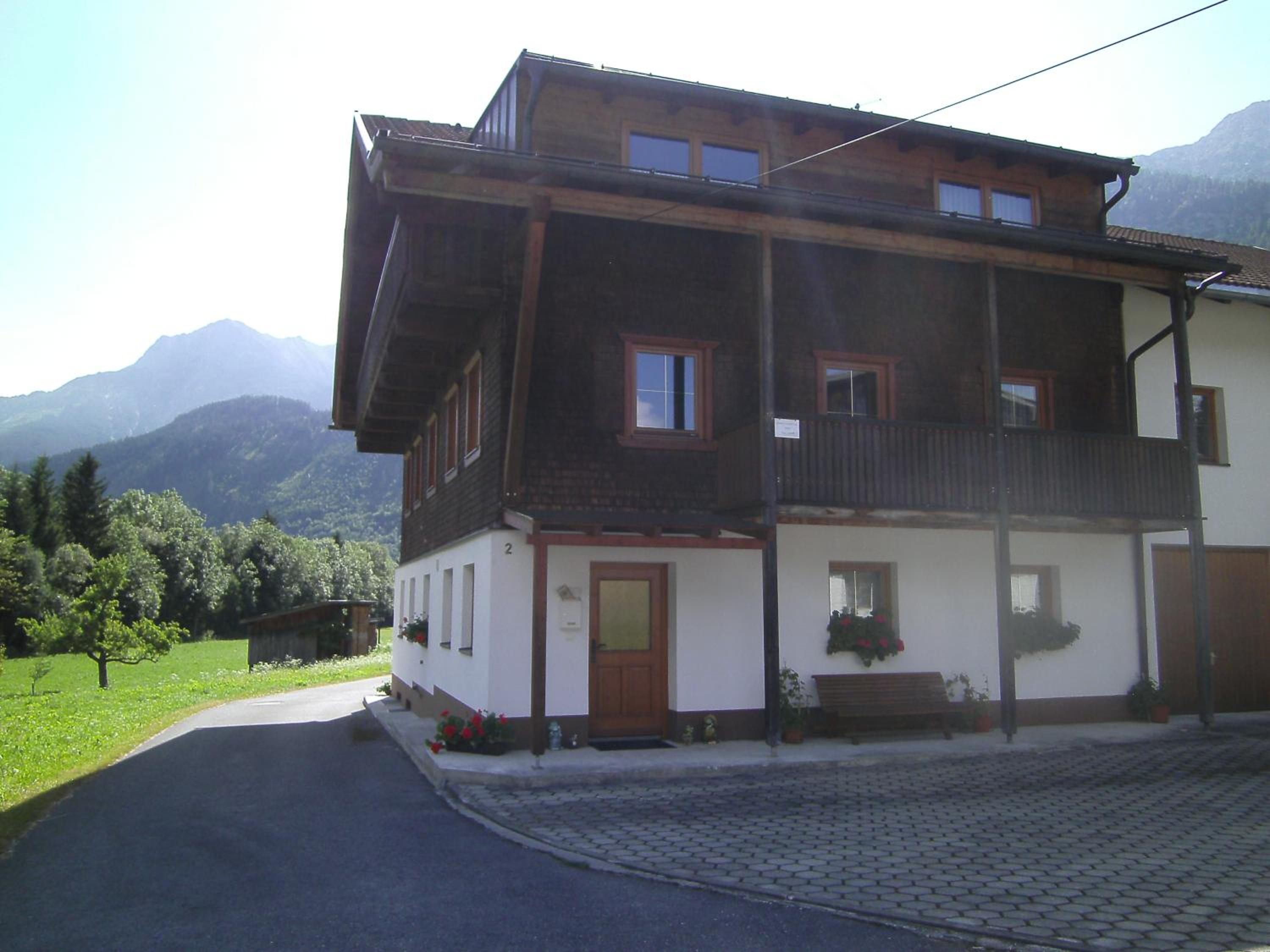 Photo 19